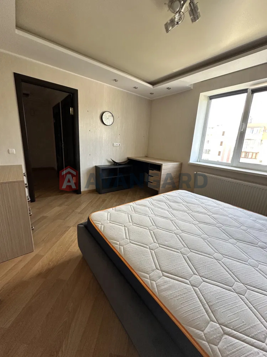 3 . , 96,6/53,8/11,7 . ., 4/5   10