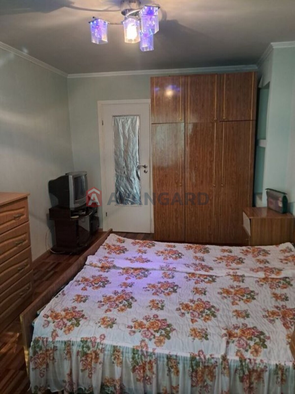 3 . , 67/-/8 . ., 1/9   2