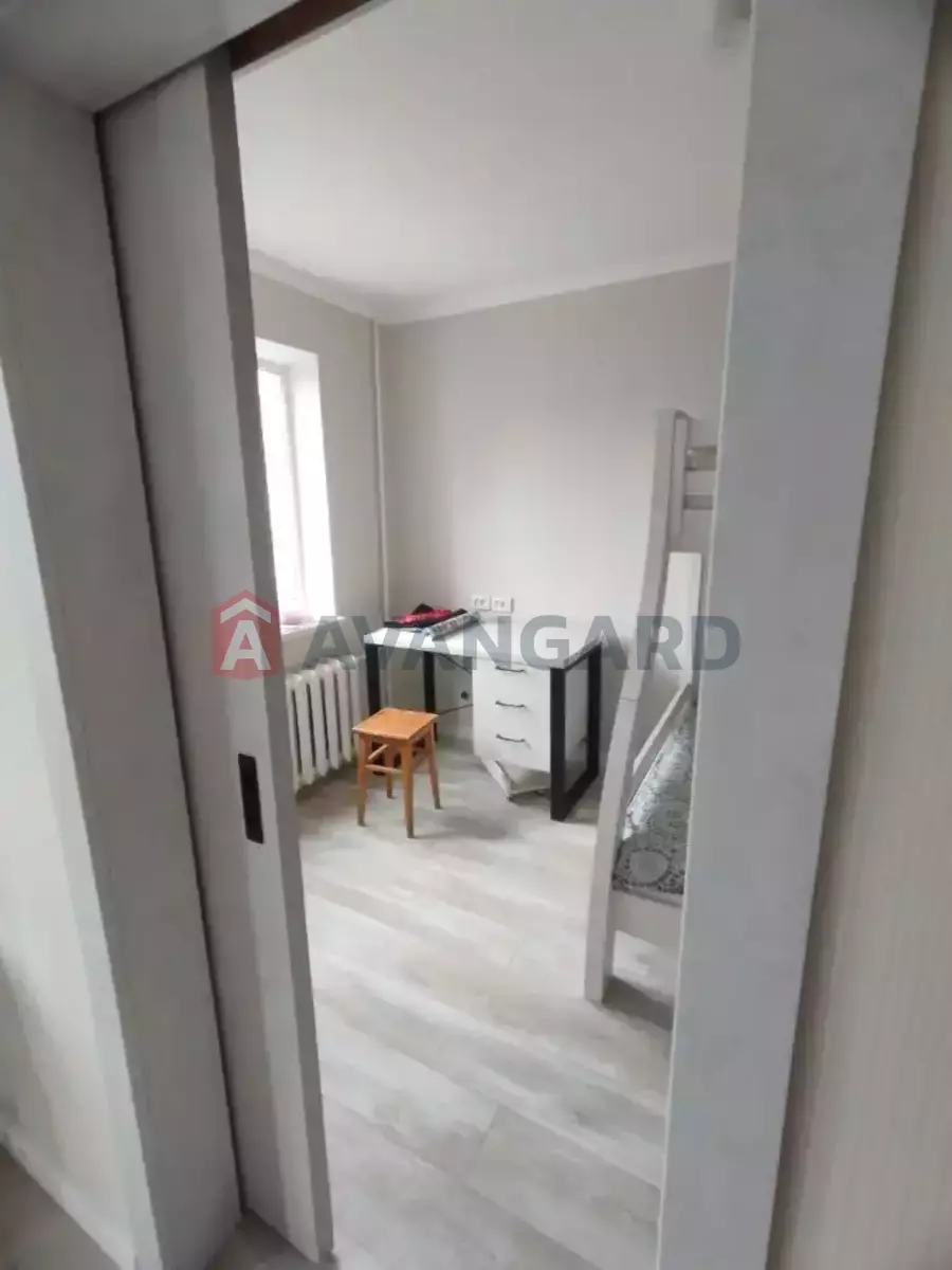 2 ��. ��������, 44/29/6 ��. �., 4/5 ������ ���� 6