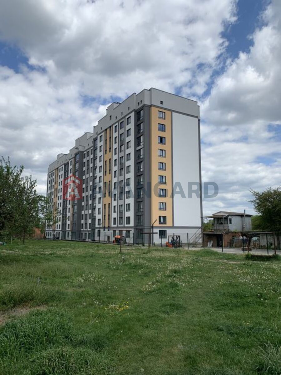 1 ��. ��������, 44/-/16 ��. �., 10/10 ������ ���� 8