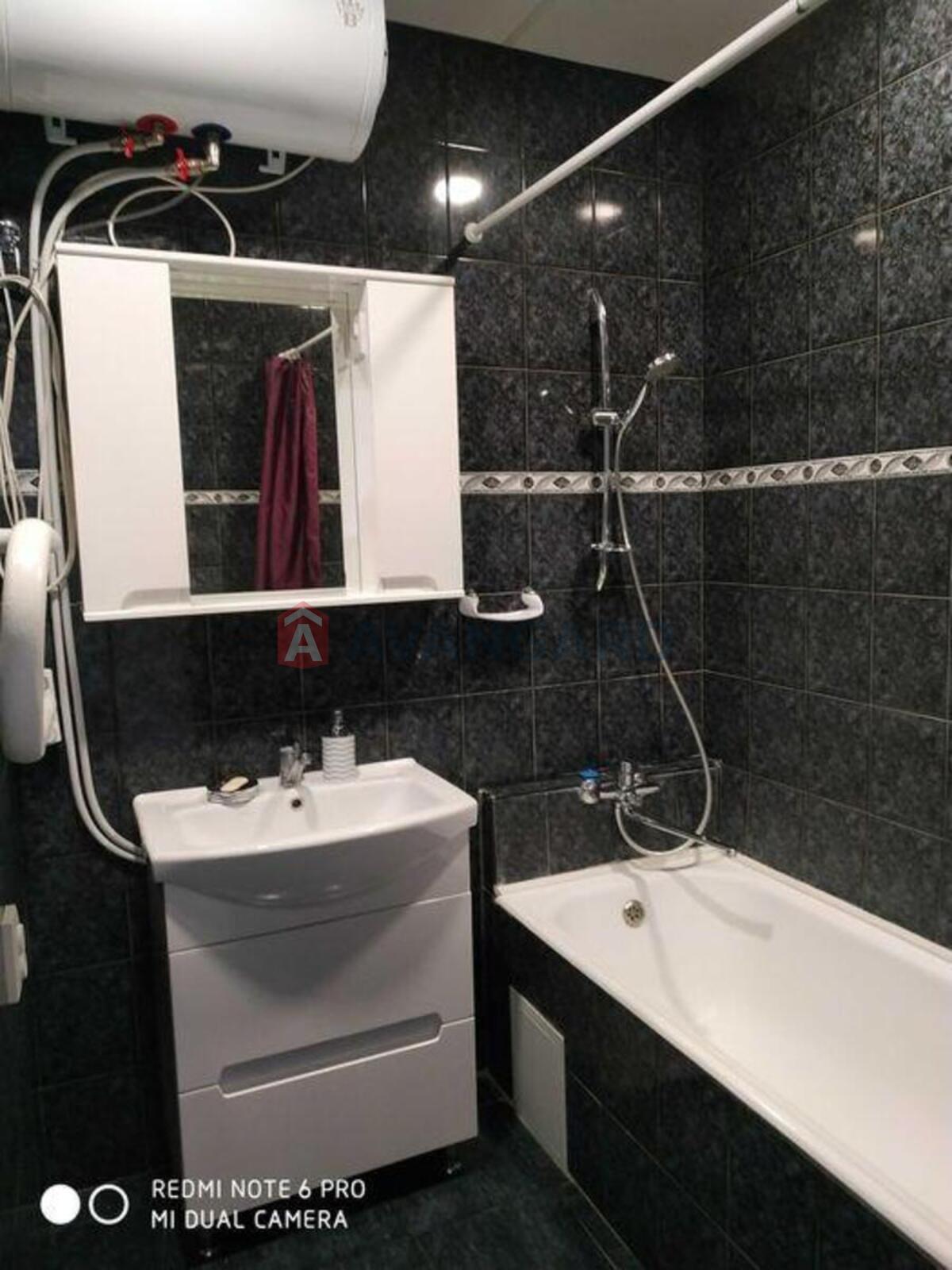 2 ����. ��������, 60/-/11 ��. �., 17/17 ���� ���� 7