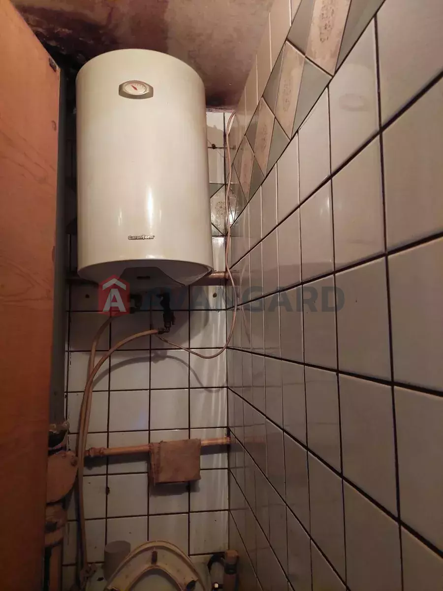 3 ��. ��������, 63/-/7 ��. �., 4/9 ������ ���� 5