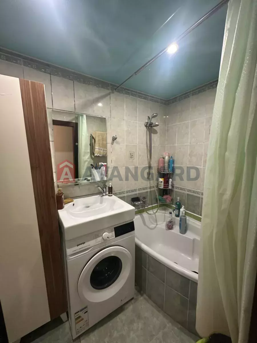 3 . , 70/-/10 . ., 5/9   2