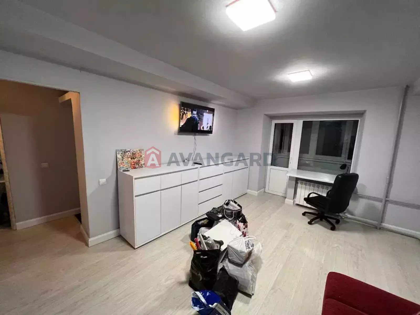 1 ��. ��������, 33/-/7 ��. �., 2/9 ������ ���� 11