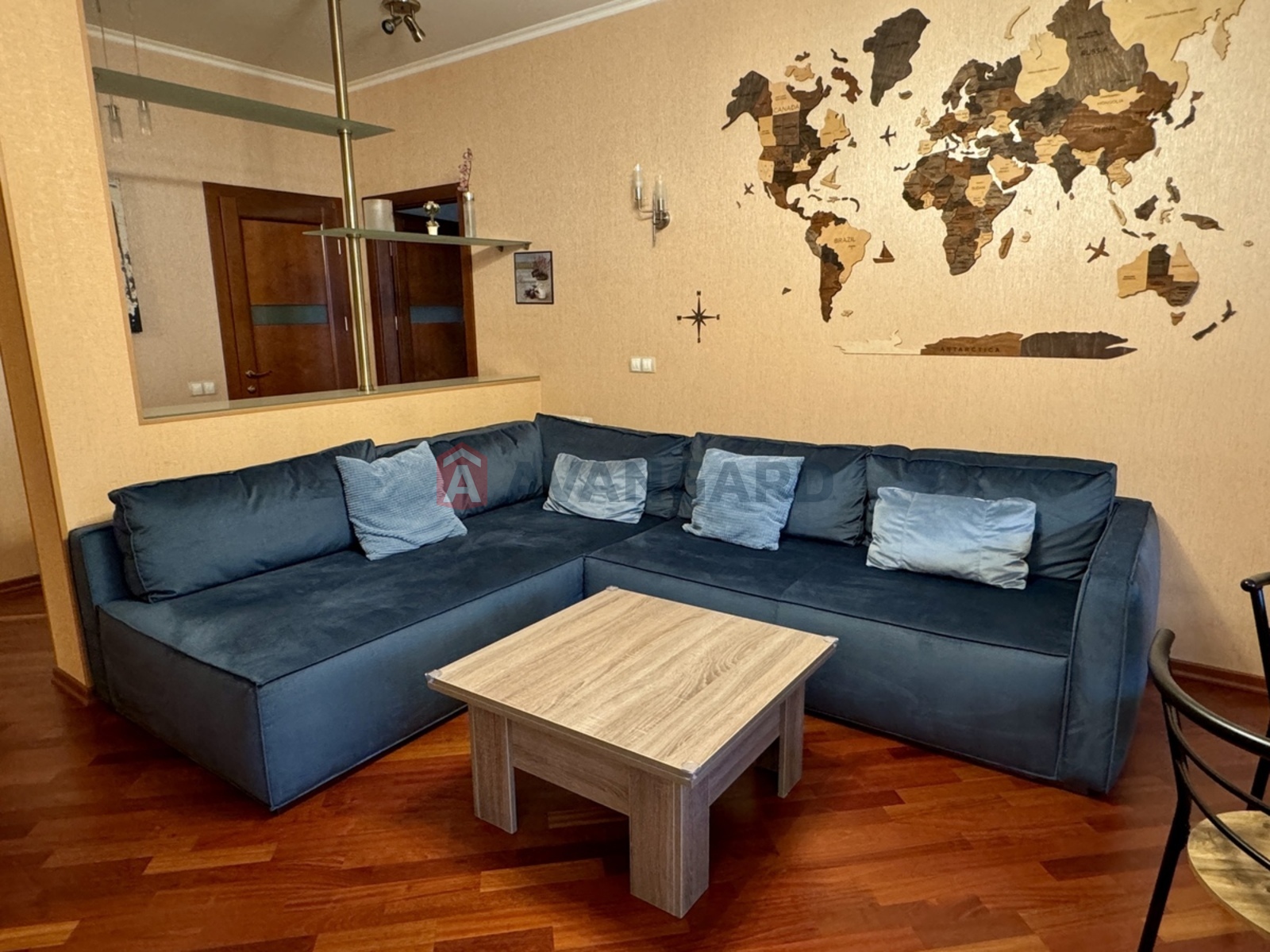 2 ��. ��������, 77/50/20 ��. �., 7/8 ������ ���� 2