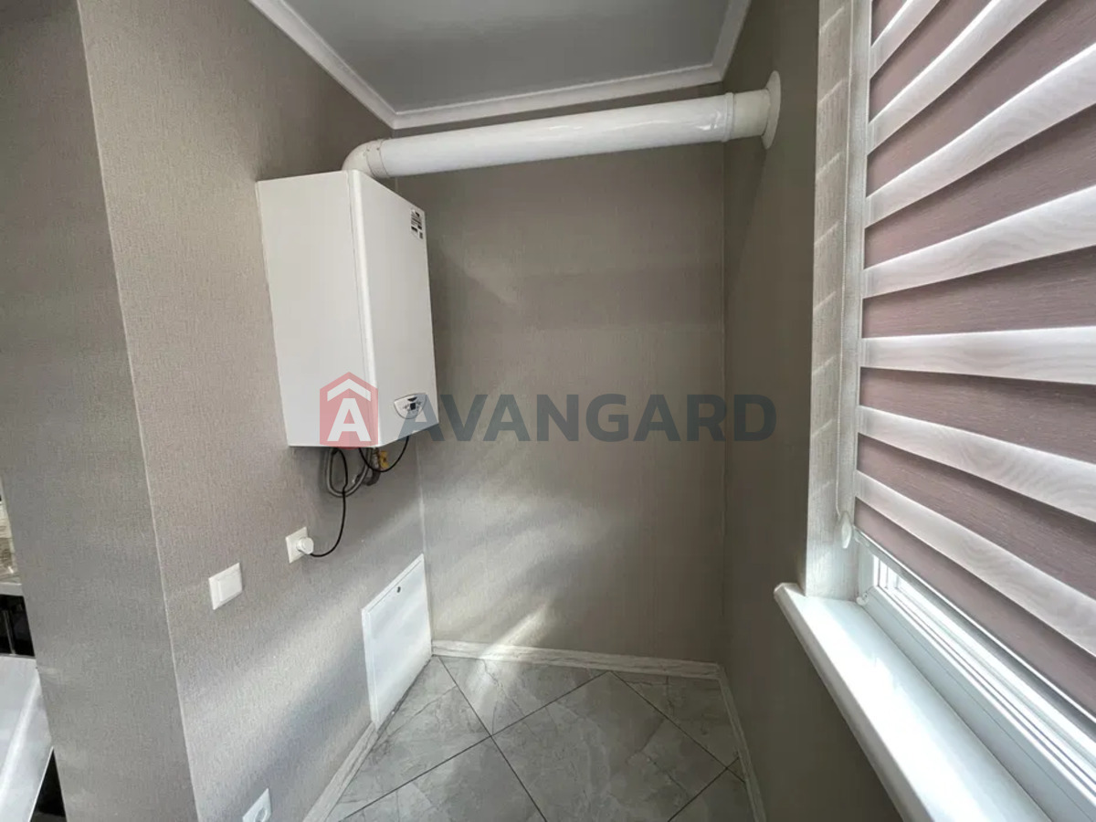 1 ��. ��������, 52/-/18 ��. �., 6/10 ������ ���� 23