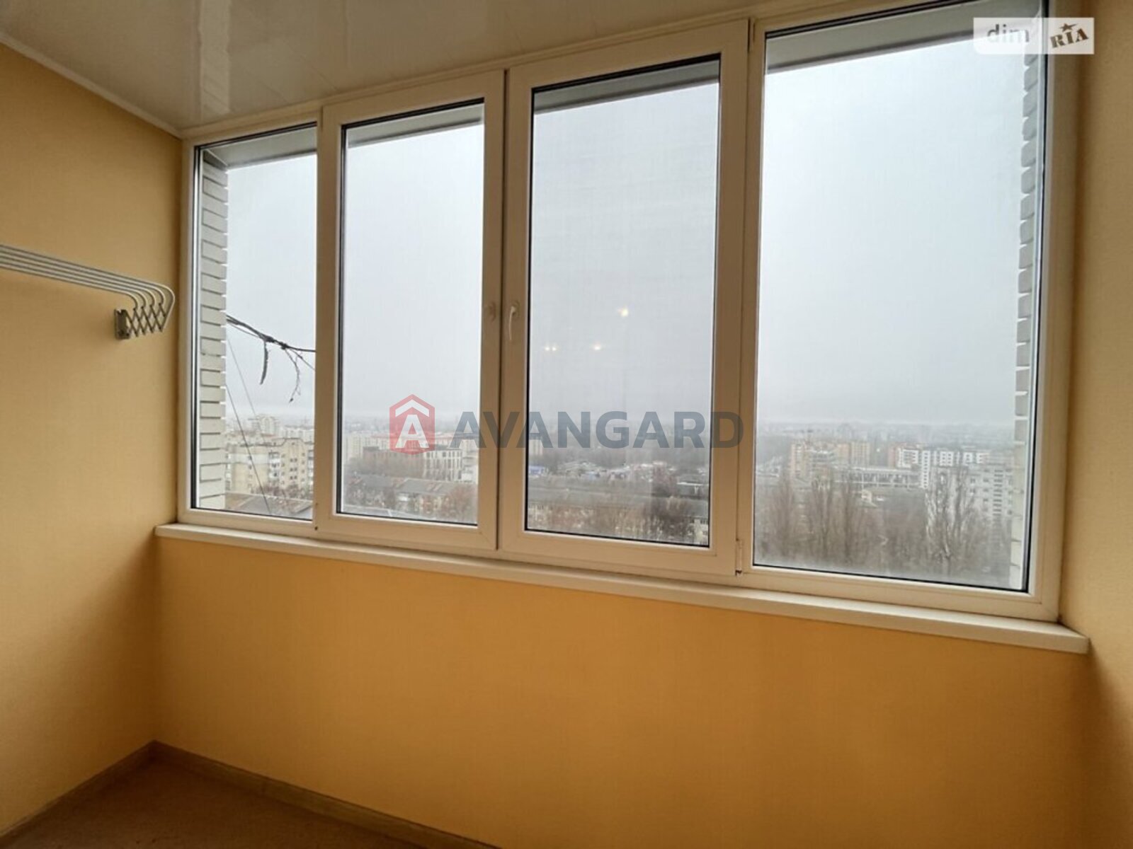 1 ��. ��������, 178/55/10 ��. �., 9/10 ������ ���� 17