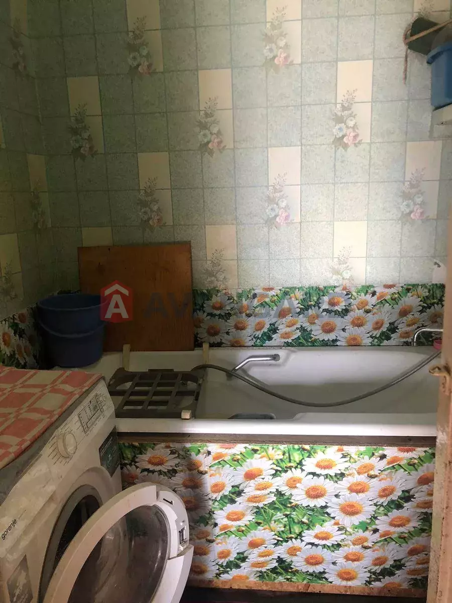 2 ��. ��������, 50/-/6 ��. �., 2/2 ������ ���� 3