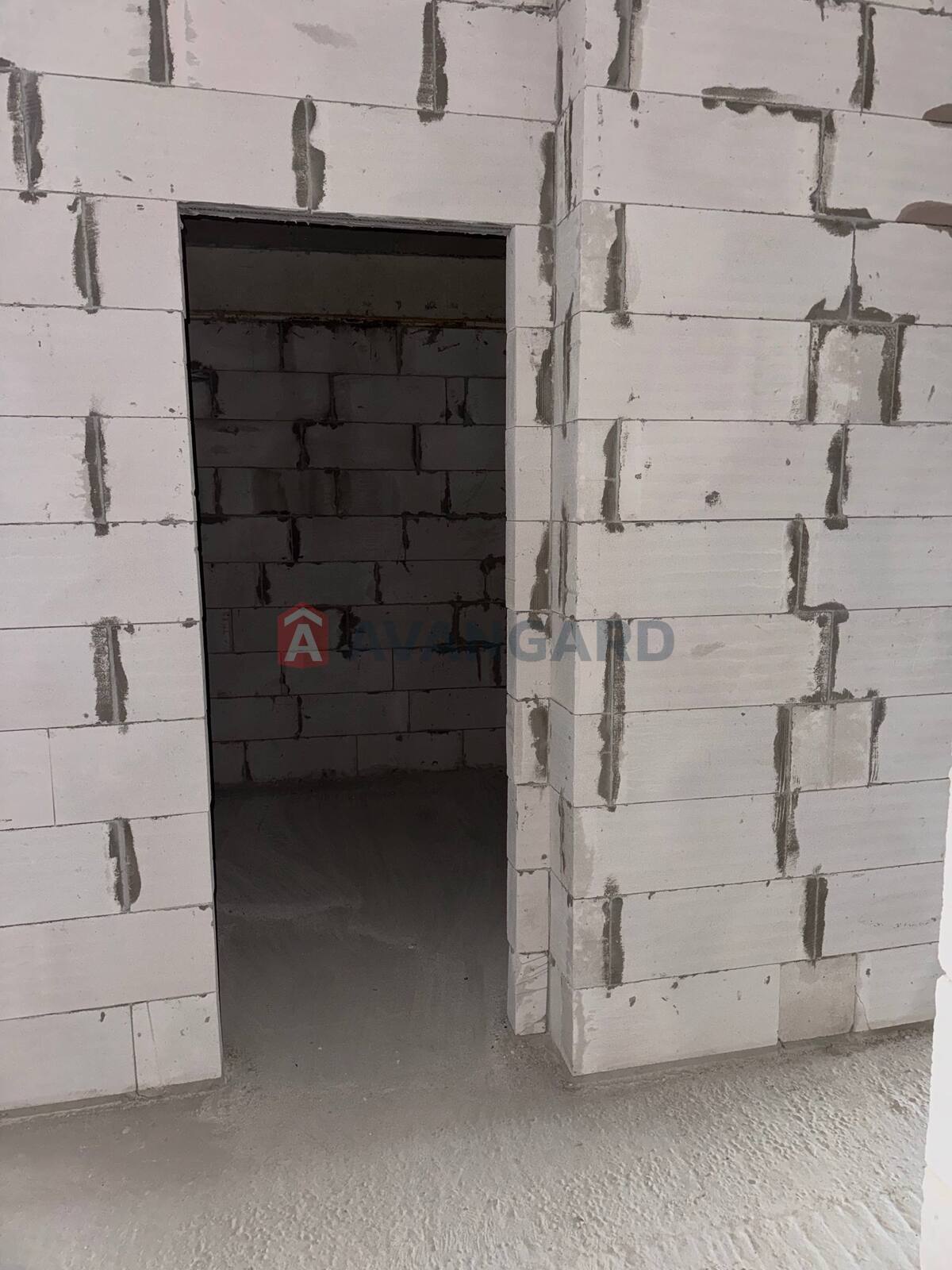 1 ��. ��������, 32/-/- ��. �., 3/6 ������ ���� 2