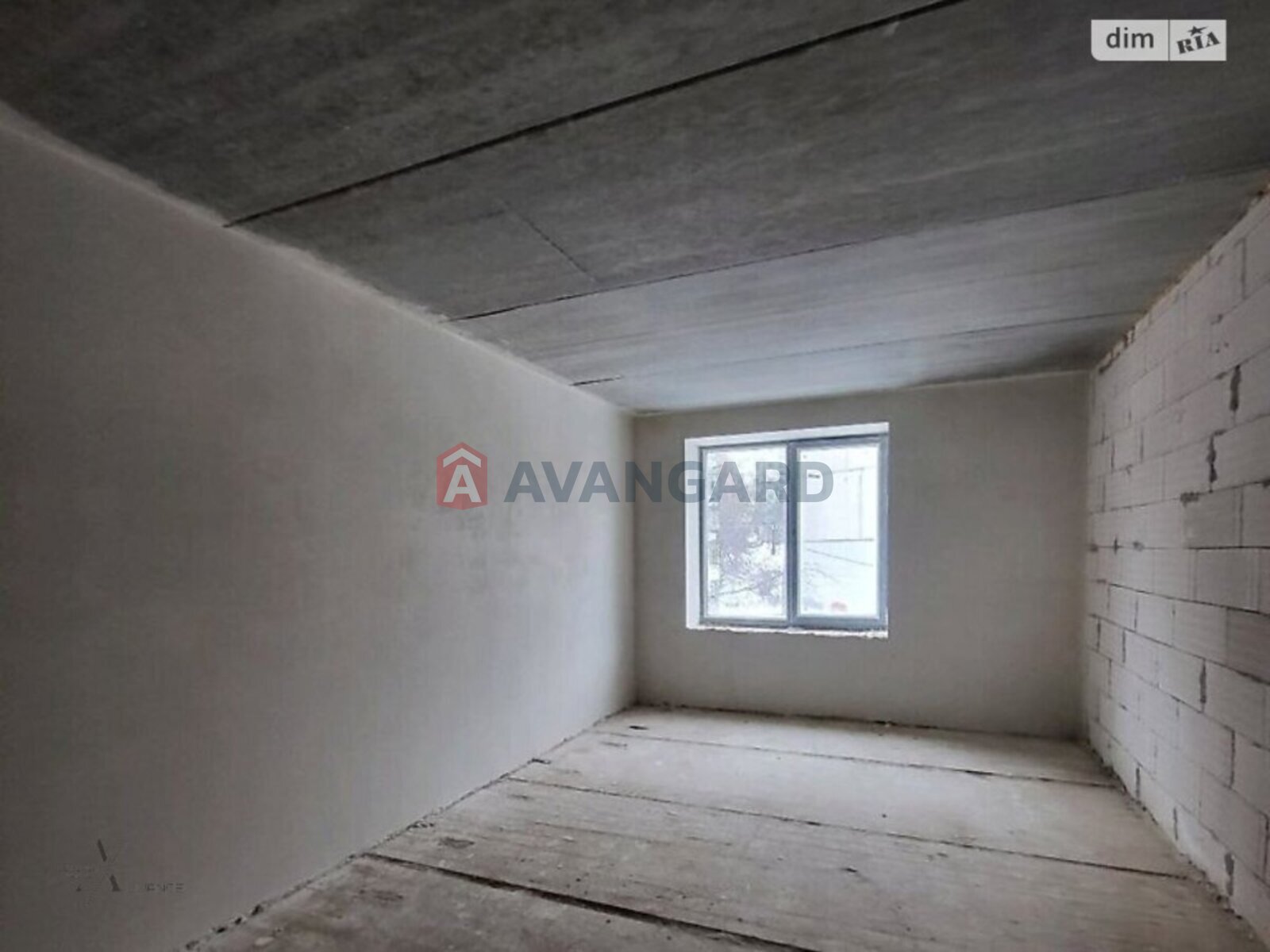 1 ��. ��������, 48/23/18 ��. �., 7/10 ������ ���� 1