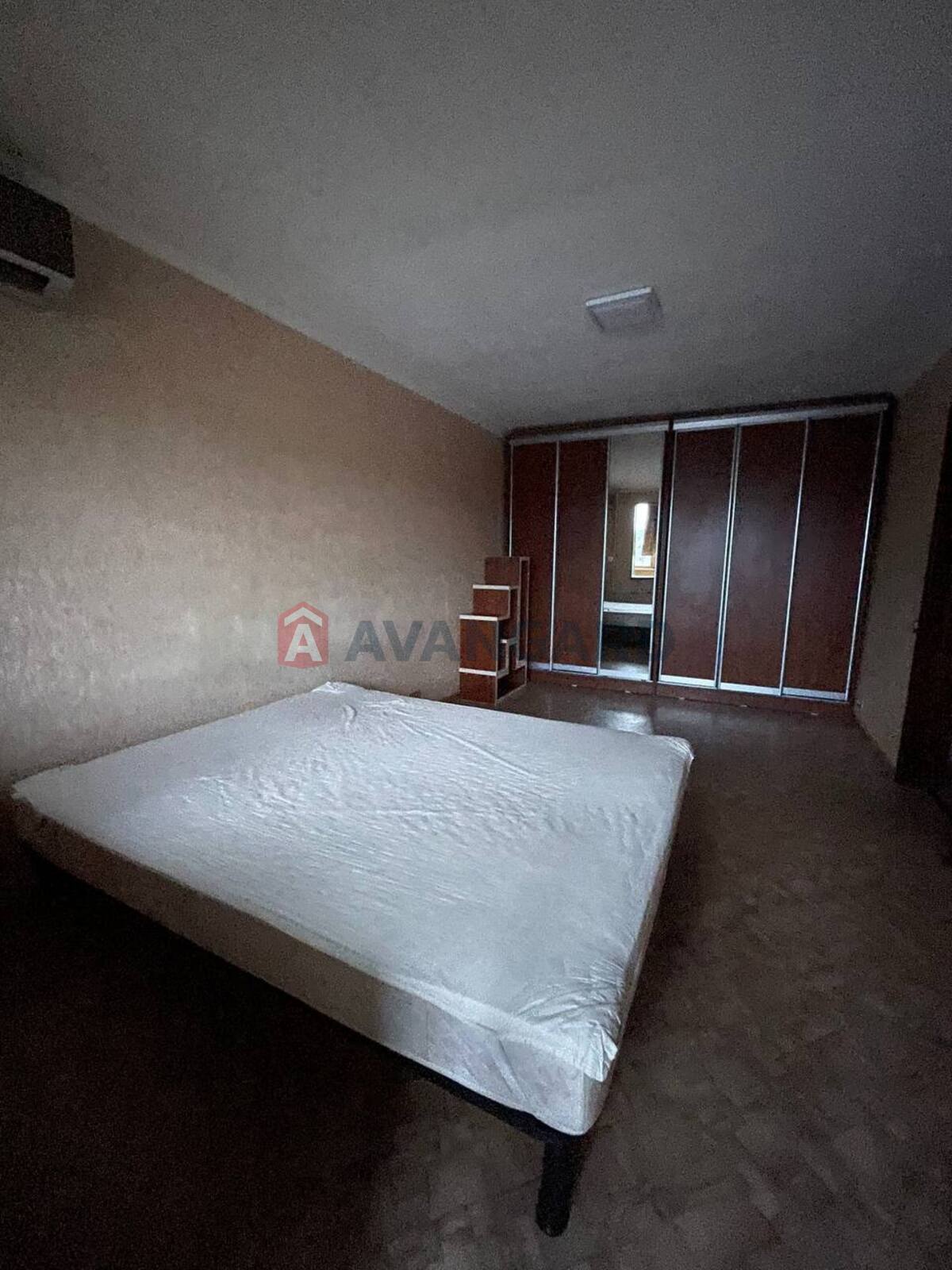 2 ��. ��������, 47/-/8 ��. �., 8/9 ������ ���� 7