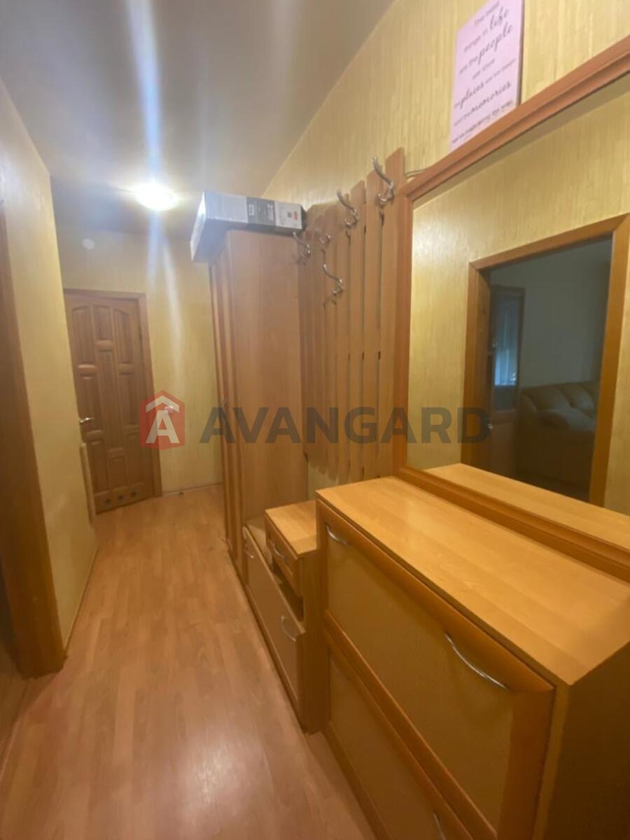 2 ��. ��������, 52/-/- ��. �., 1/5 ������ ���� 2