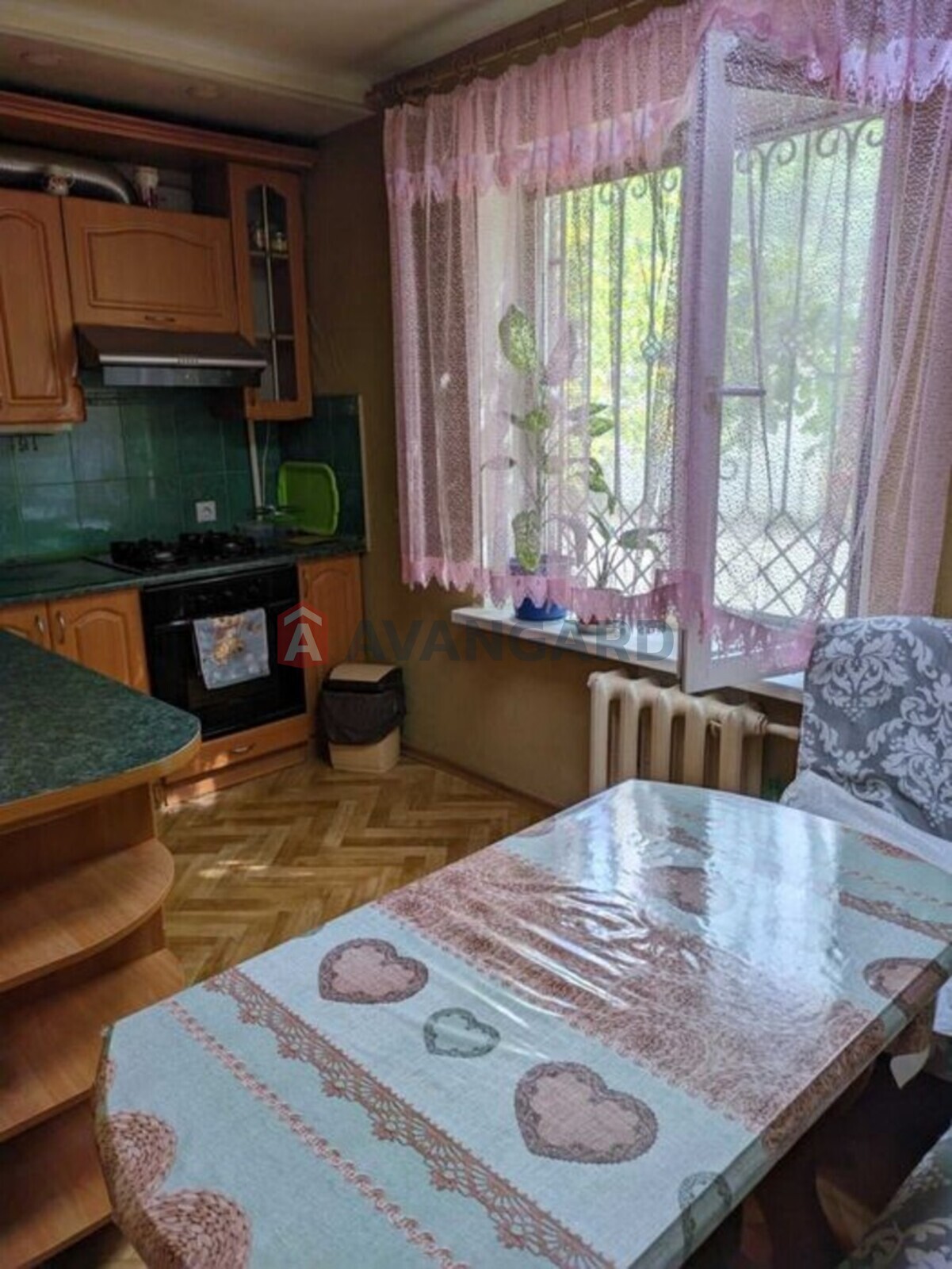 2 ��. ��������, 50/-/10 ��. �., 1/9 ������ ���� 2