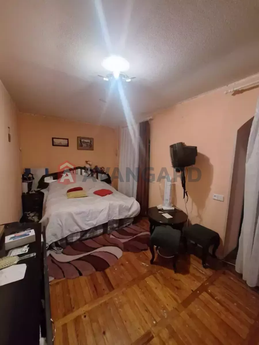 3 ����. ��������, 62/-/7 ��. �., 3/9 ���� ���� 5