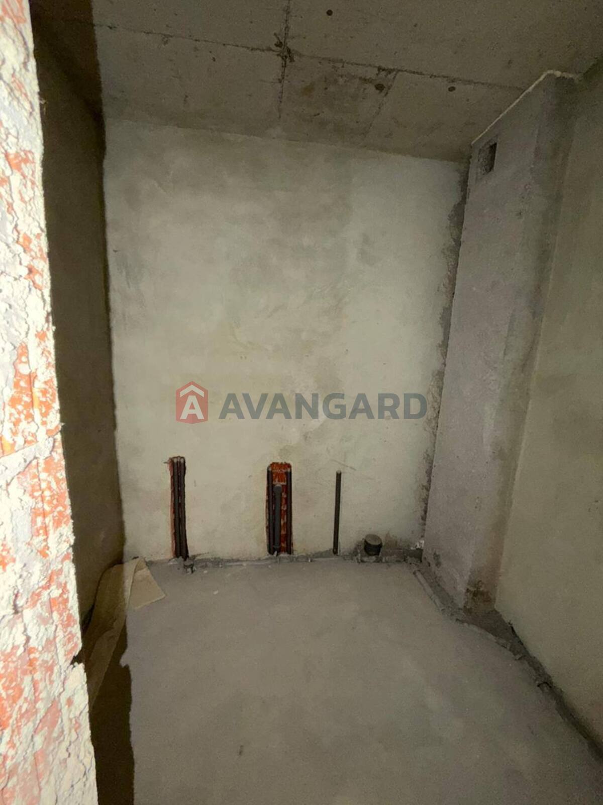 1 ��. ��������, 40/20/13 ��. �., 4/10 ������ ���� 11