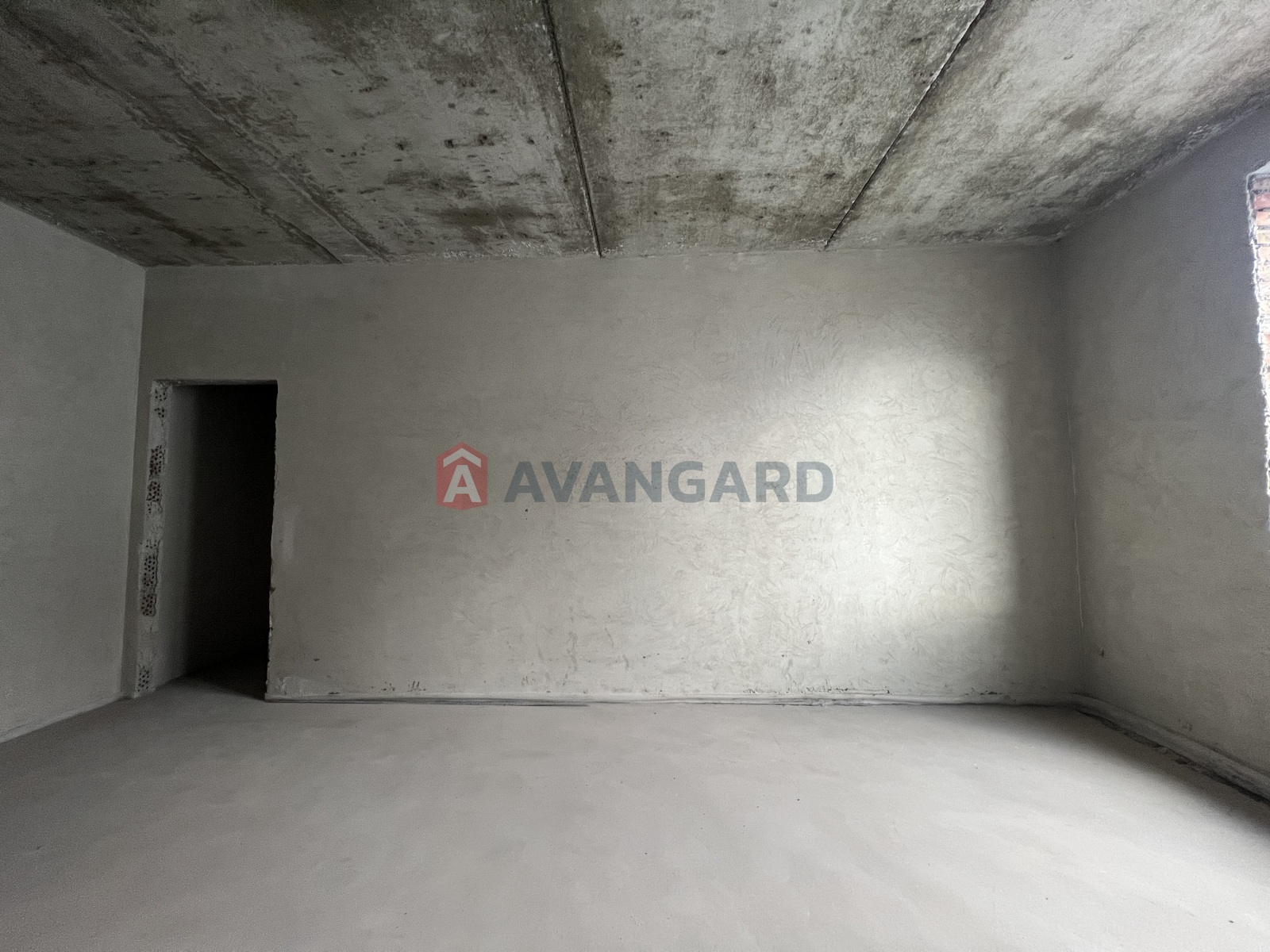 3 ��. ��������, 109/64/13 ��. �., 7/8 ������ ���� 9