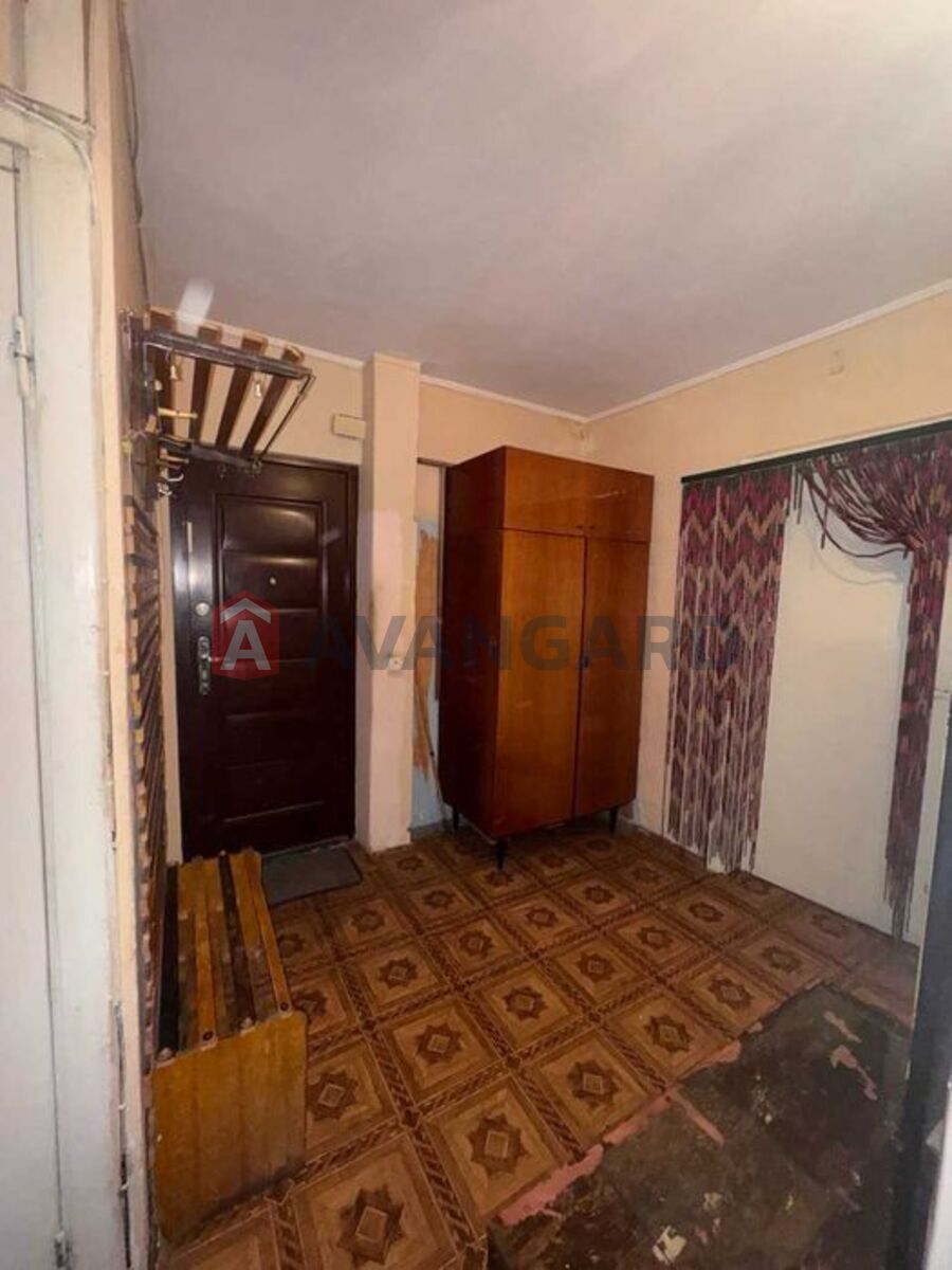 3 . , 63/-/5 . ., 3/5   9