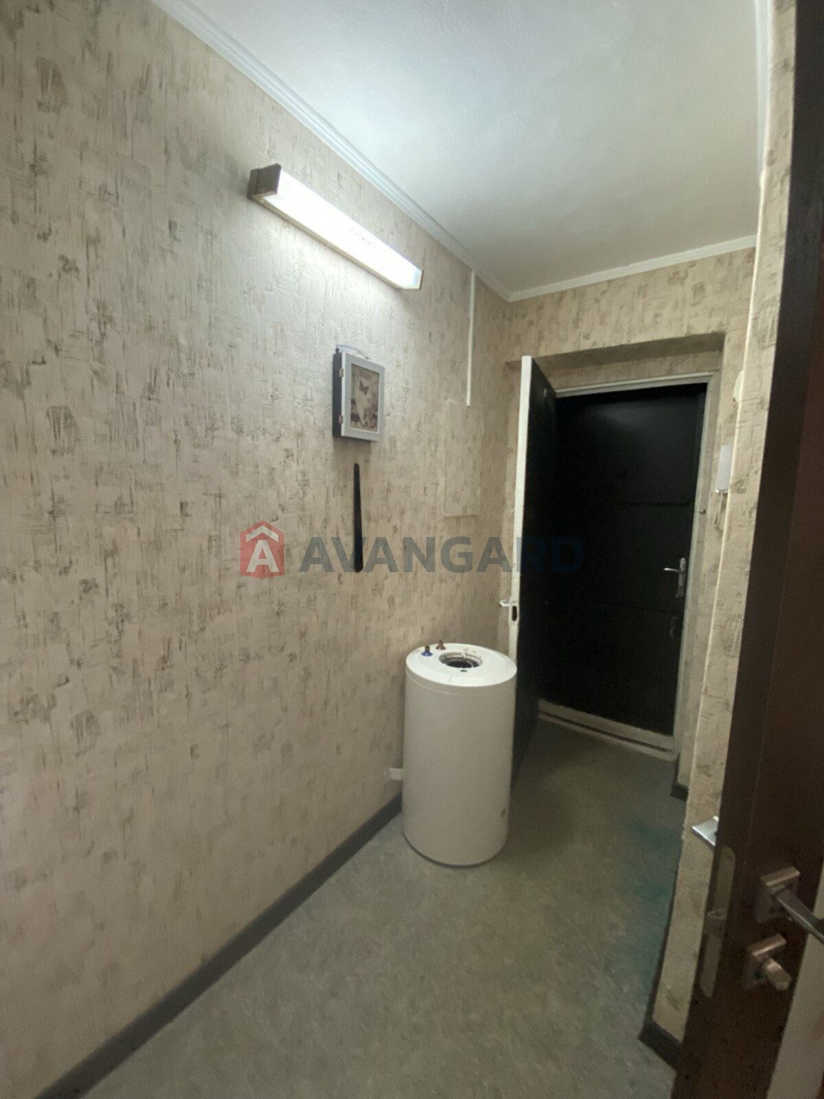 1 ��. ��������, 30/-/6 ��. �., 5/5 ������ ���� 20