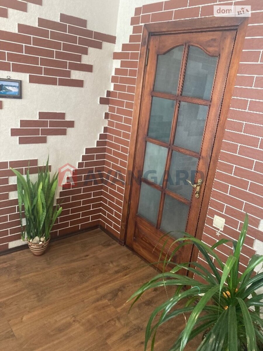 3 кім. квартира, 56/40/9 кв. м., 4/5 поверх фото 6 3 кім. квартира, 56/40/9 кв. м., 4/5 поверх фото 6