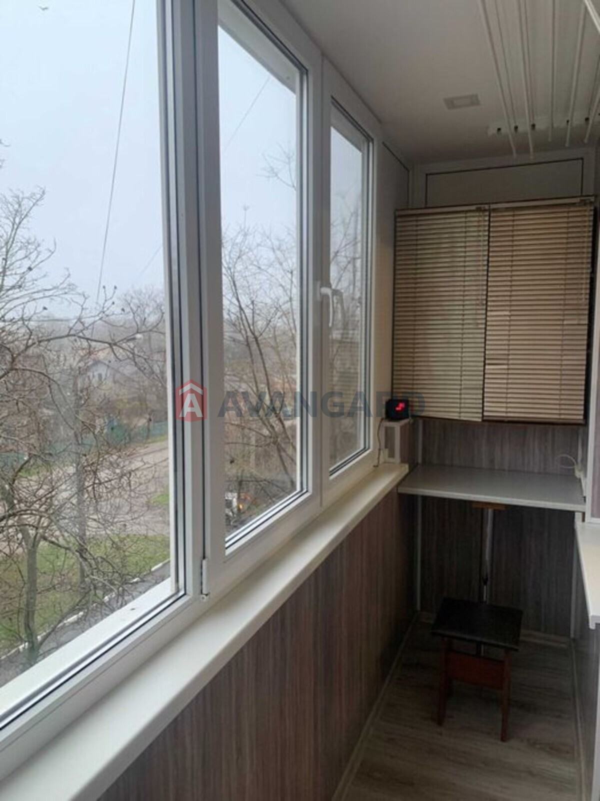 4 . , 77/-/9 . ., 3/9   12