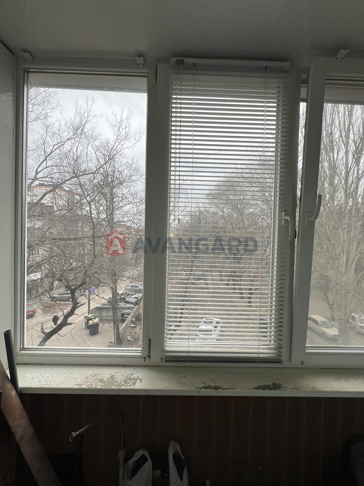 3 ��. ��������, 67/-/6 ��. �., 3/5 ������ ���� 5