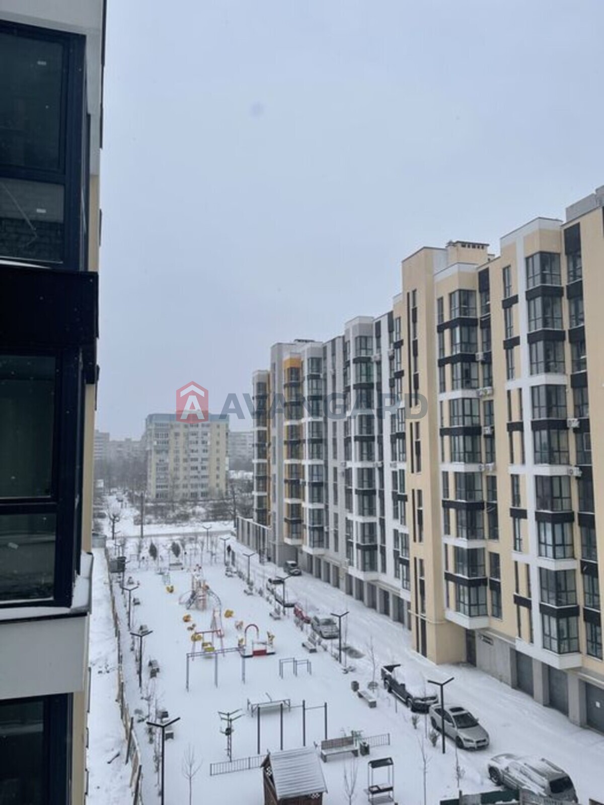 1 ����. ��������, 40/-/17 ��. �., 6/10 ���� ���� 1