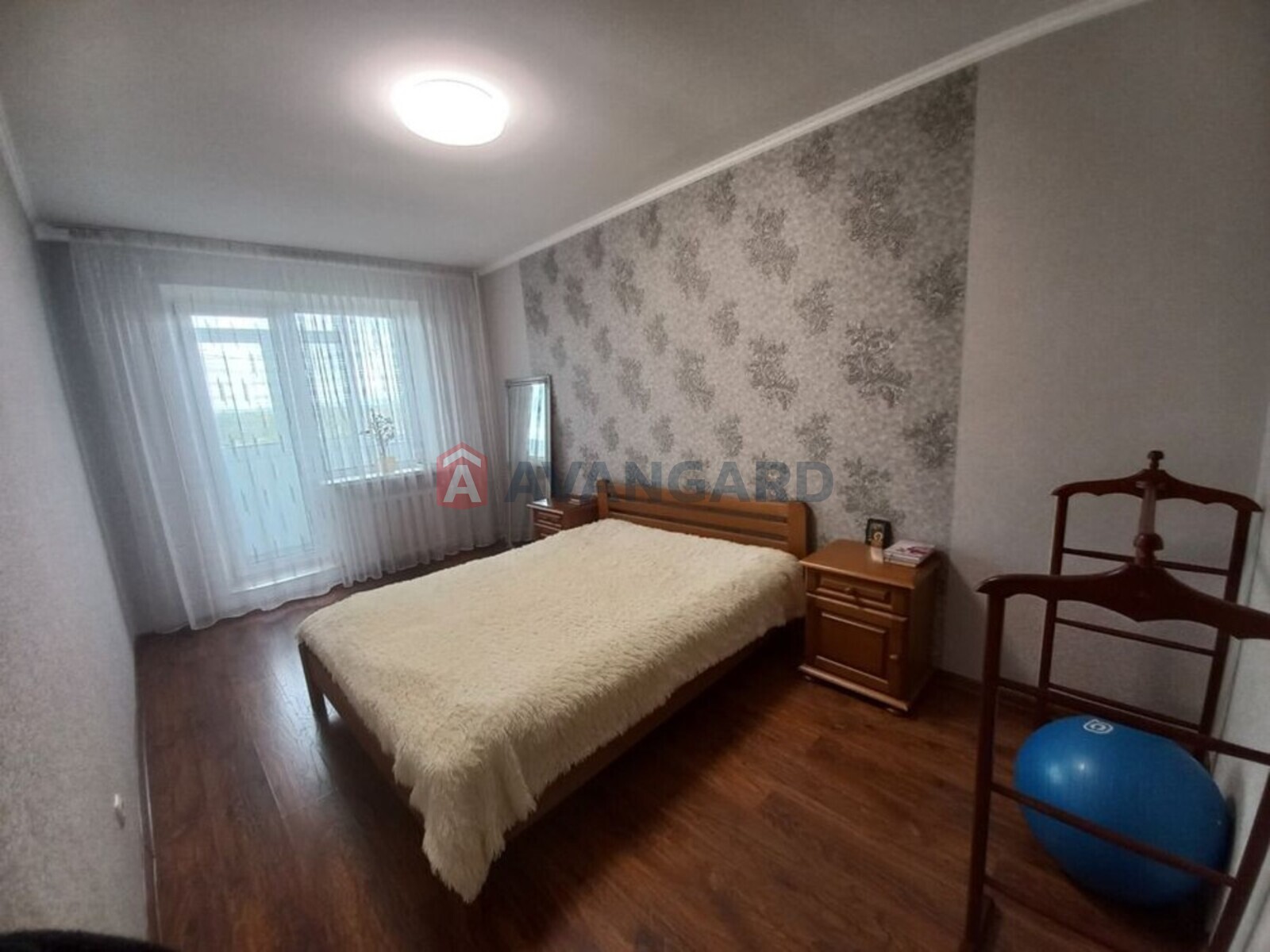 3 ��. ��������, 67/-/11 ��. �., 4/10 ������ ���� 1