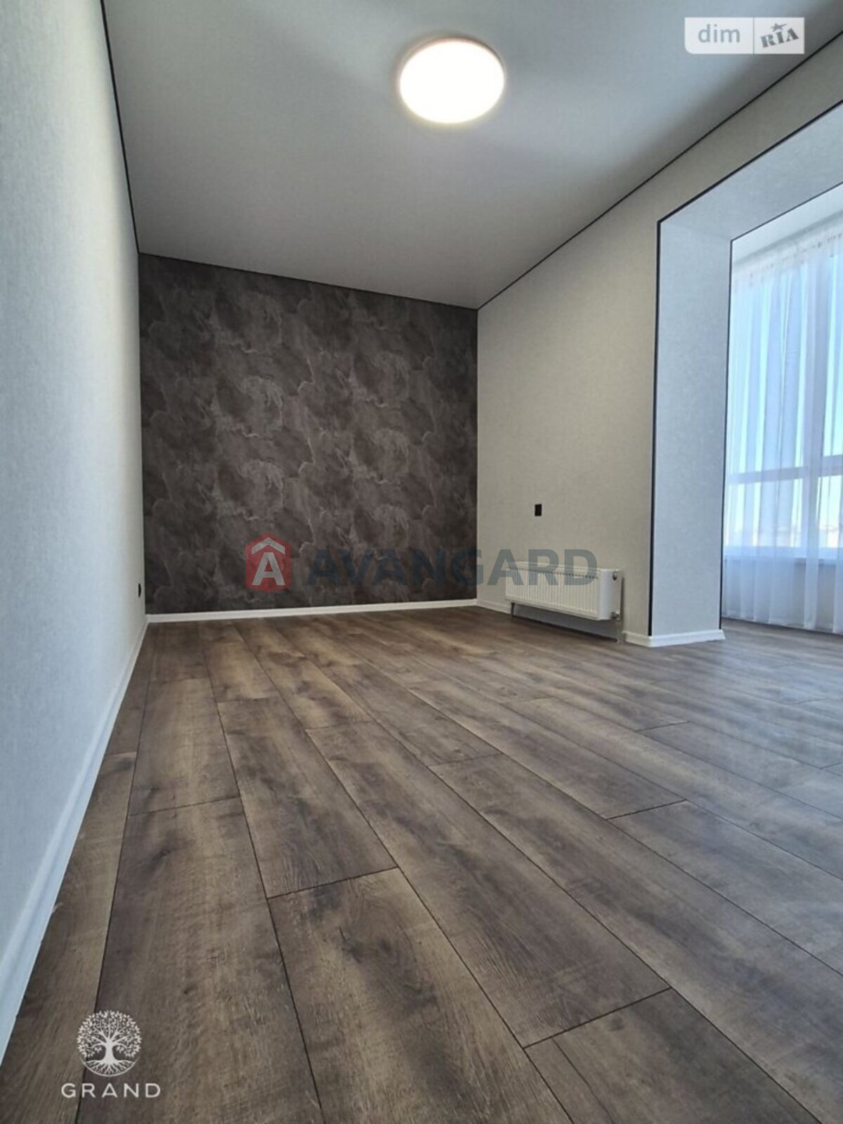 2 ��. ��������, 73/-/- ��. �., 6/10 ������ ���� 7