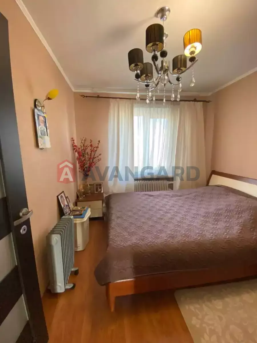 3 . , 65/42/9 . ., 10/10   8