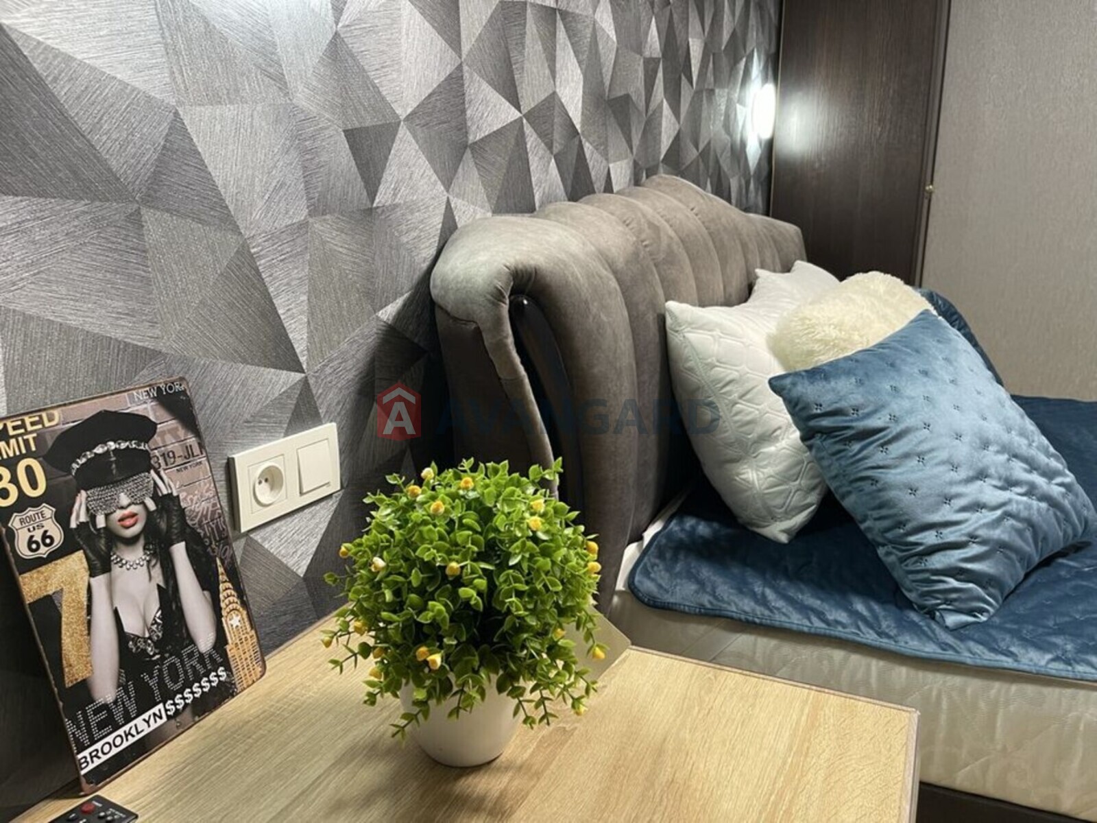 1 ��. ��������, 30/-/8 ��. �., 1/5 ������ ���� 5