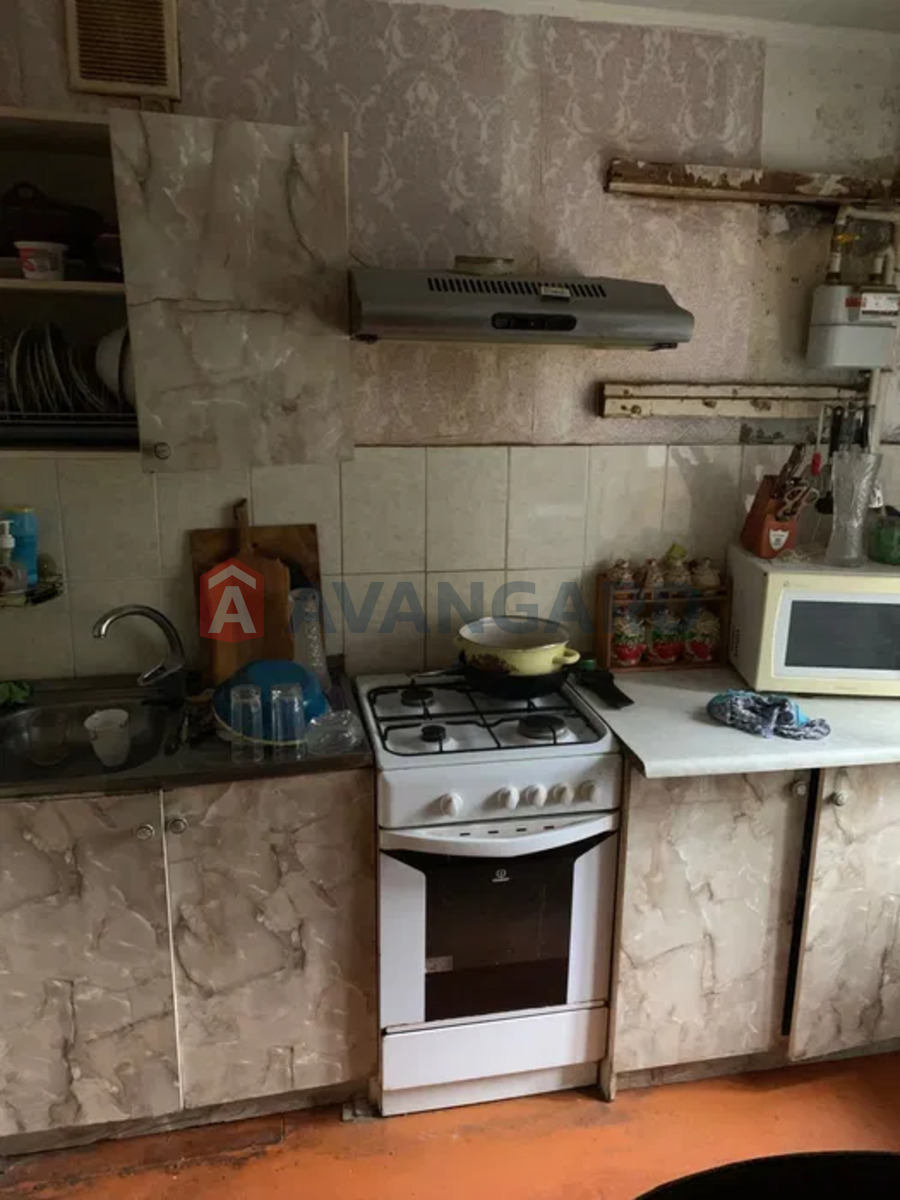 2 ��. ��������, 42/-/5 ��. �., 2/5 ������ ���� 4