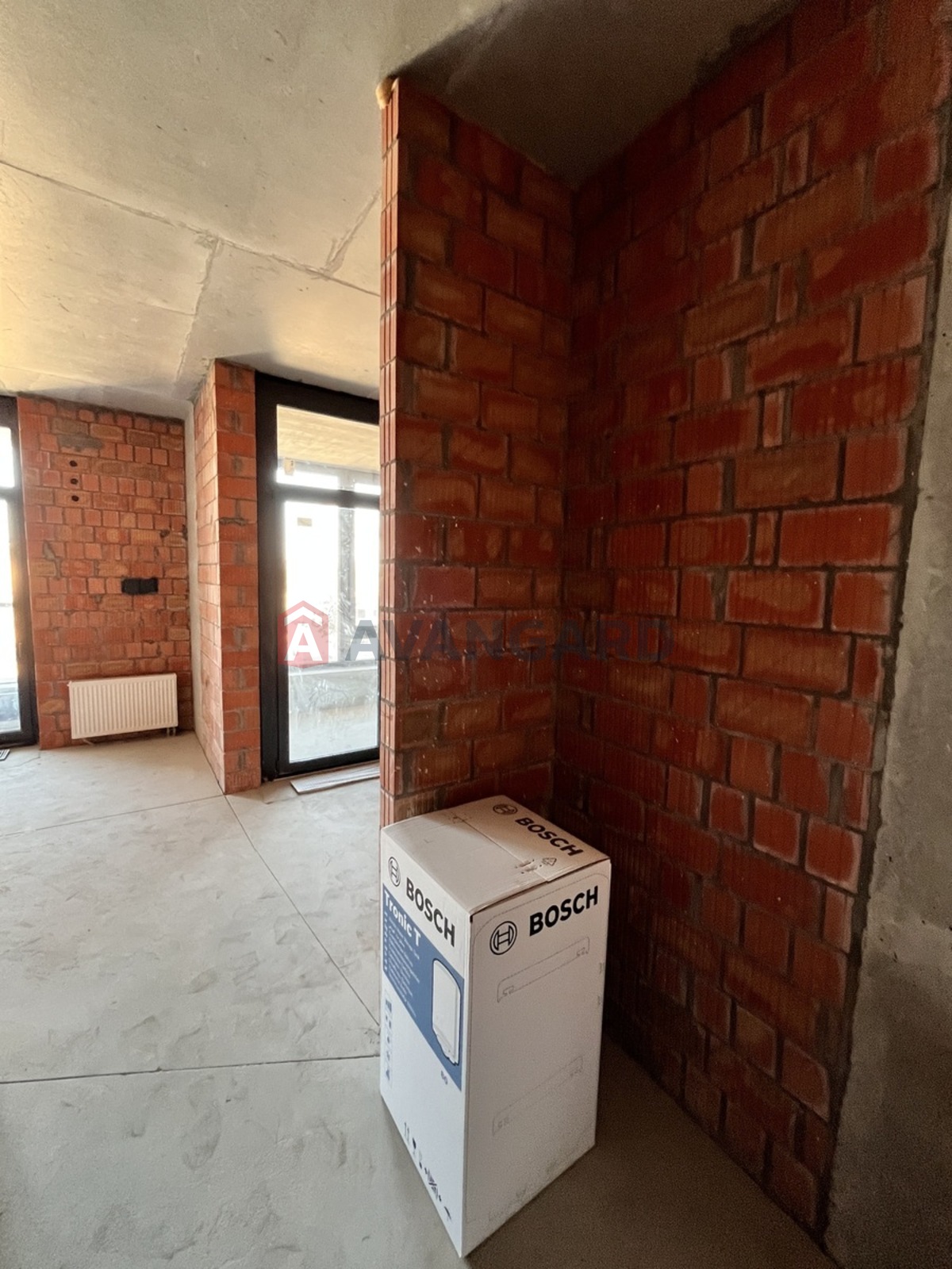 1 ��. ��������, 36/16/8 ��. �., 5/8 ������ ���� 8