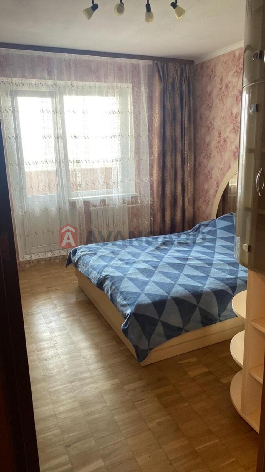 4 ��. ��������, 87,5/53/8,5 ��. �., 10/16 ������ ���� 4