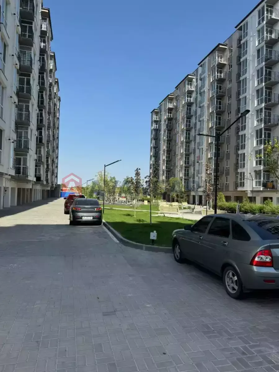 1 ��. ��������, 46/15/15 ��. �., 7/9 ������ ���� 2