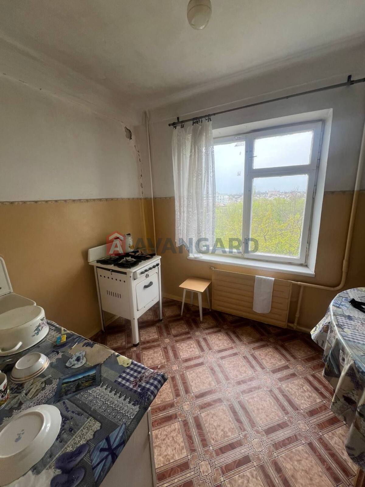 3 ����. ��������, 72/-/7 ��. �., 7/9 ���� ���� 13