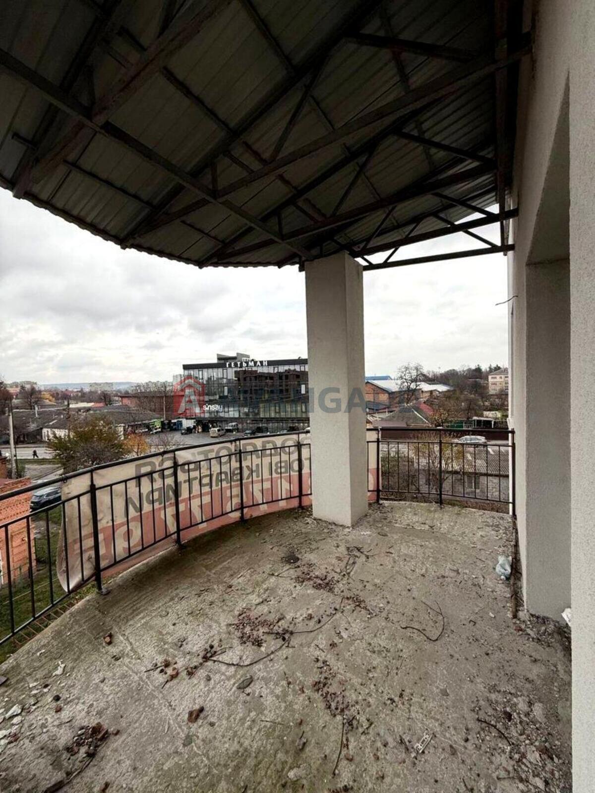 3 ��. ��������, 84/50/12 ��. �., 4/4 ������ ���� 7