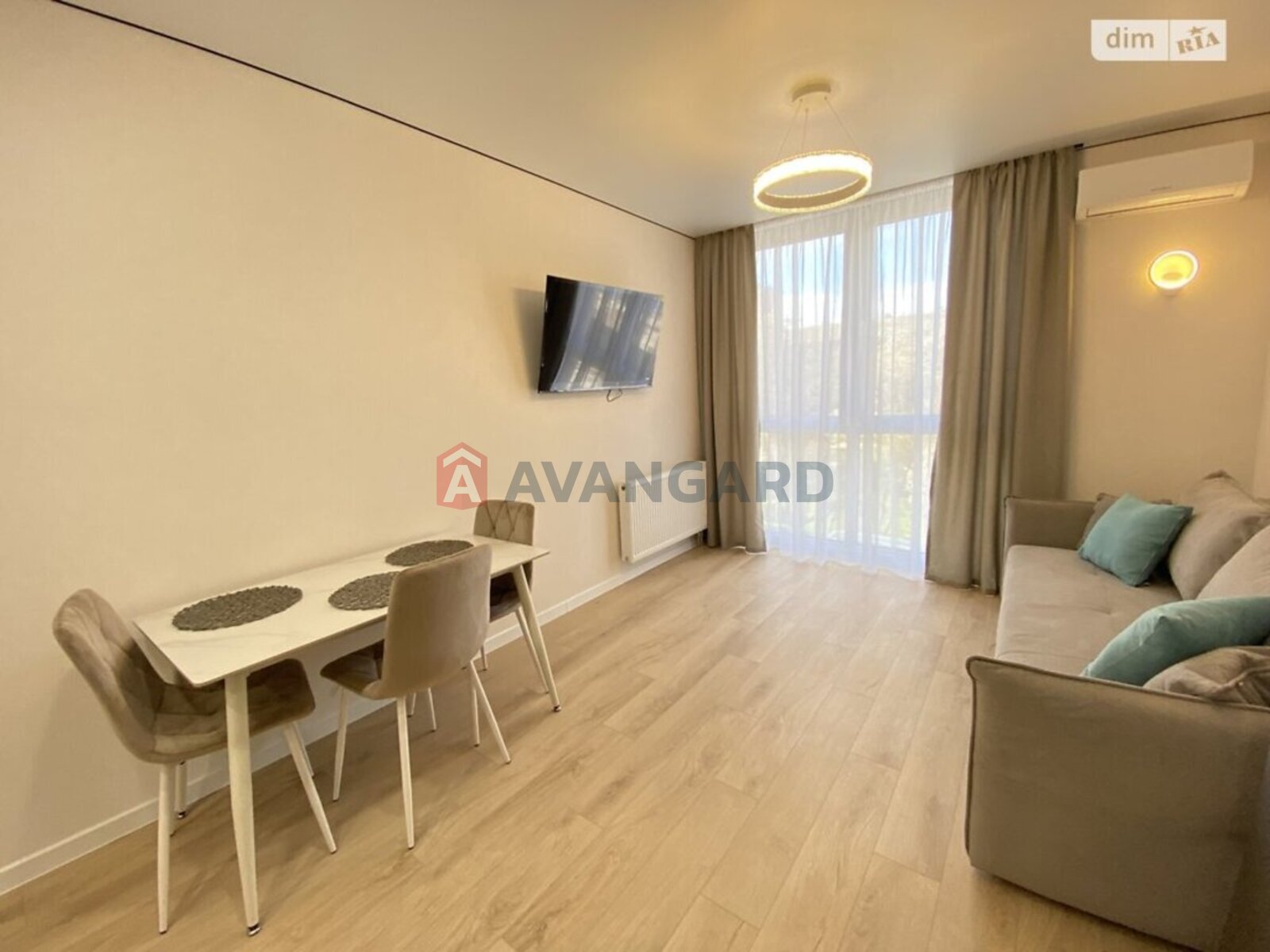 1 ��. ��������, 48/12/30 ��. �., 2/18 ������ ���� 4