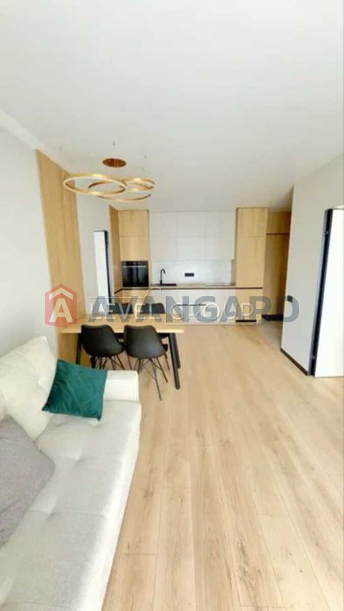 2 ��. ��������, 60/-/15 ��. �., 4/21 ������ ���� 5