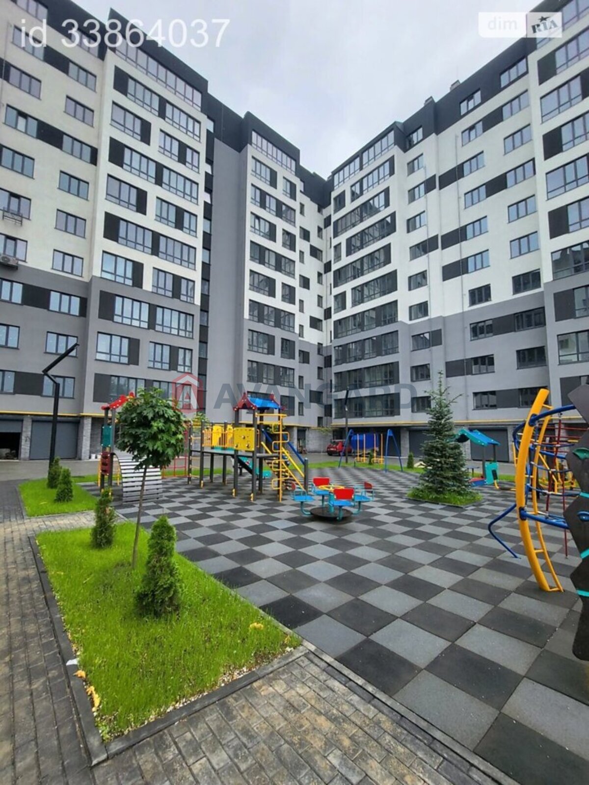 2 ��. ��������, 69/40/17 ��. �., 5/10 ������ ���� 18