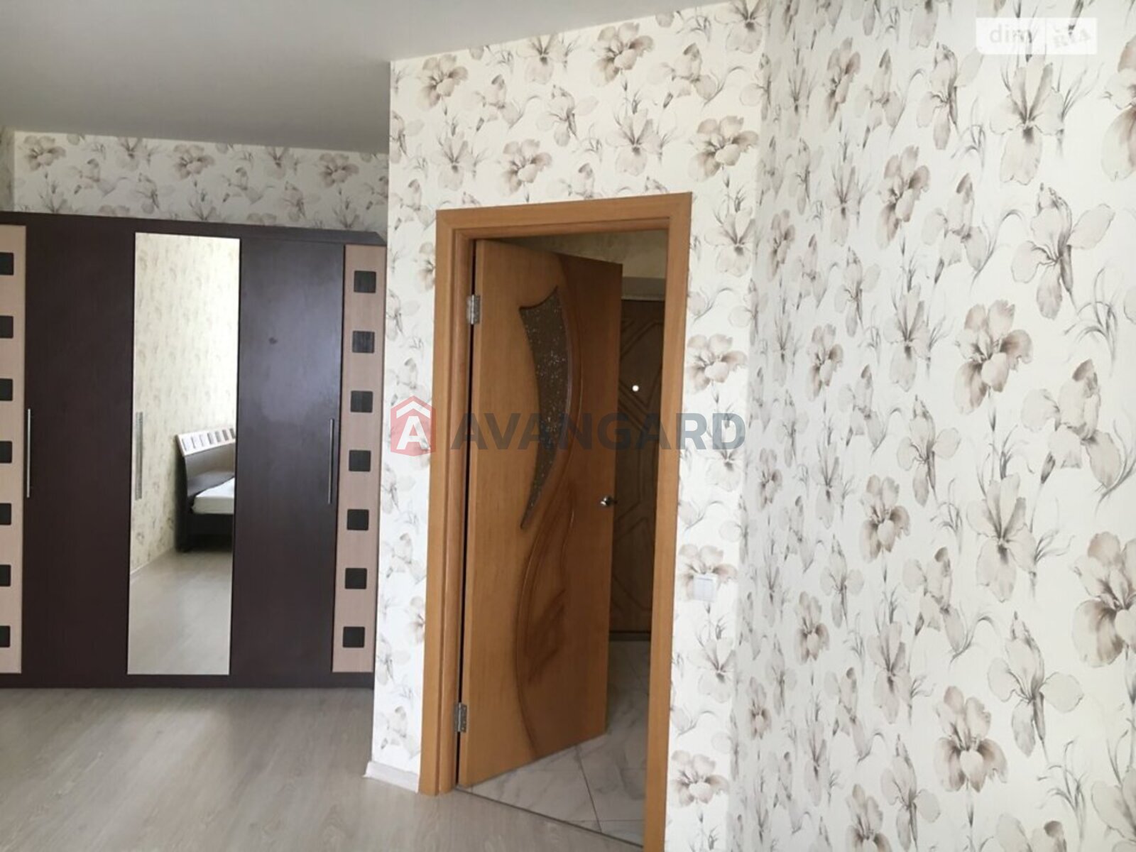 1 ����. ��������, 42/17/16 ��. �., 7/12 ���� ���� 2