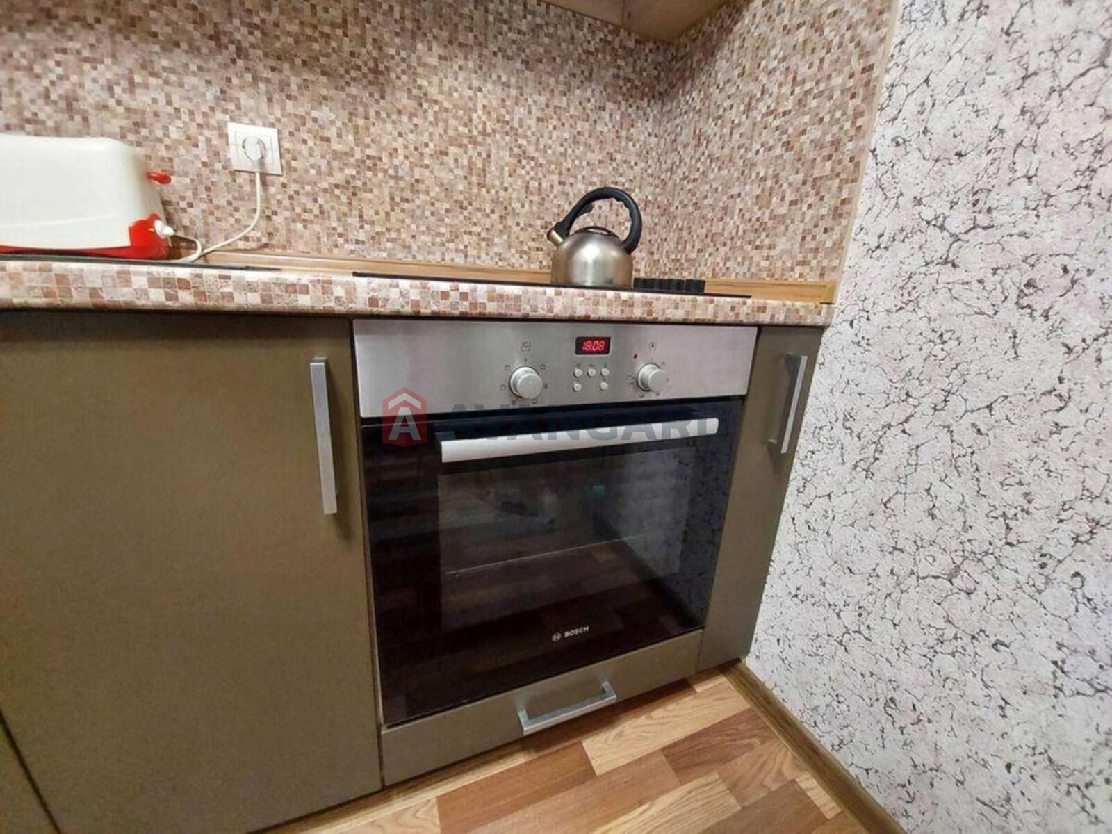 1 ��. ��������, 41/-/7 ��. �., 20/25 ������ ���� 11