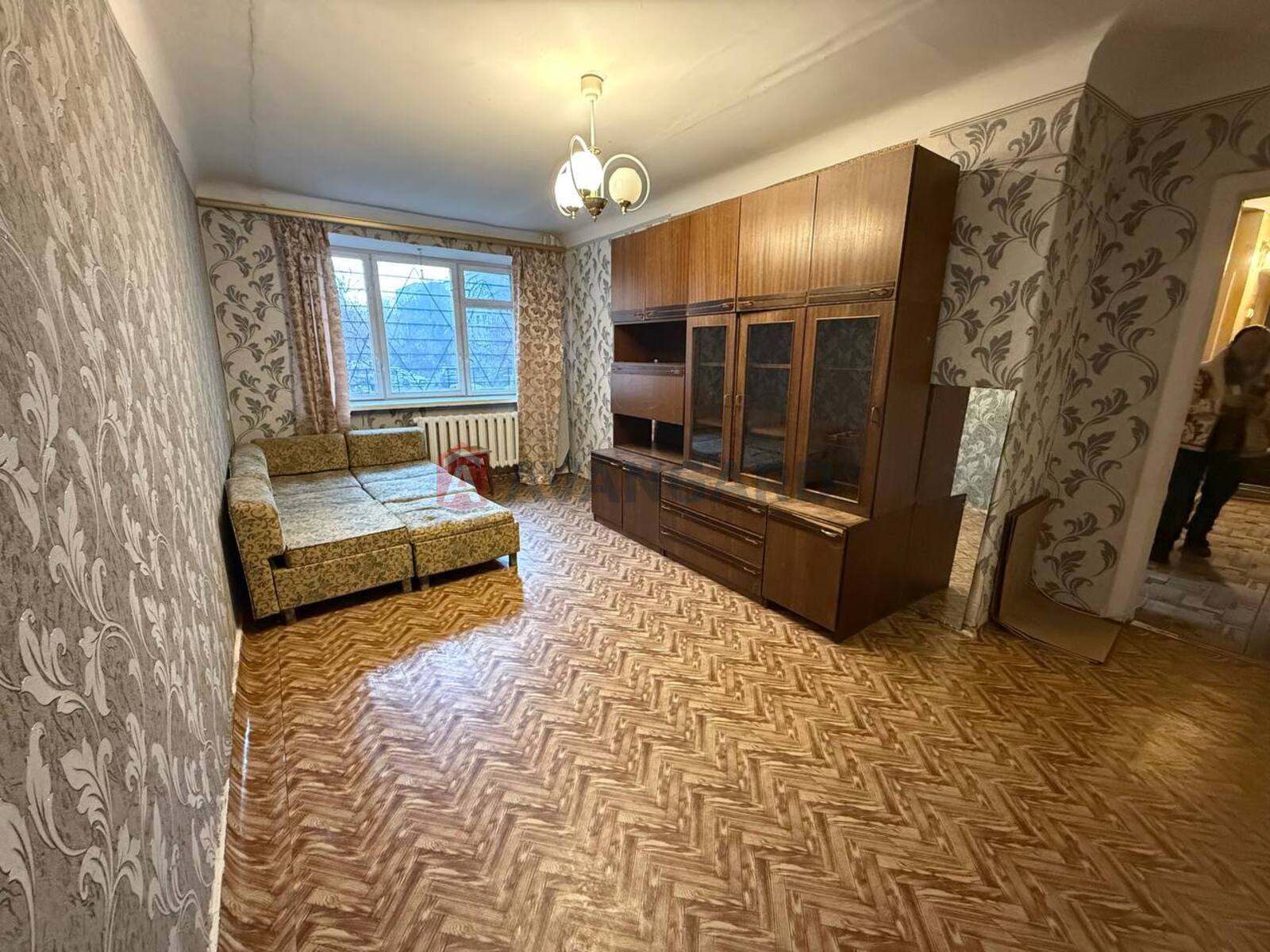 3 ����. ��������, 59/43/6 ��. �., 1/5 ���� ���� 10