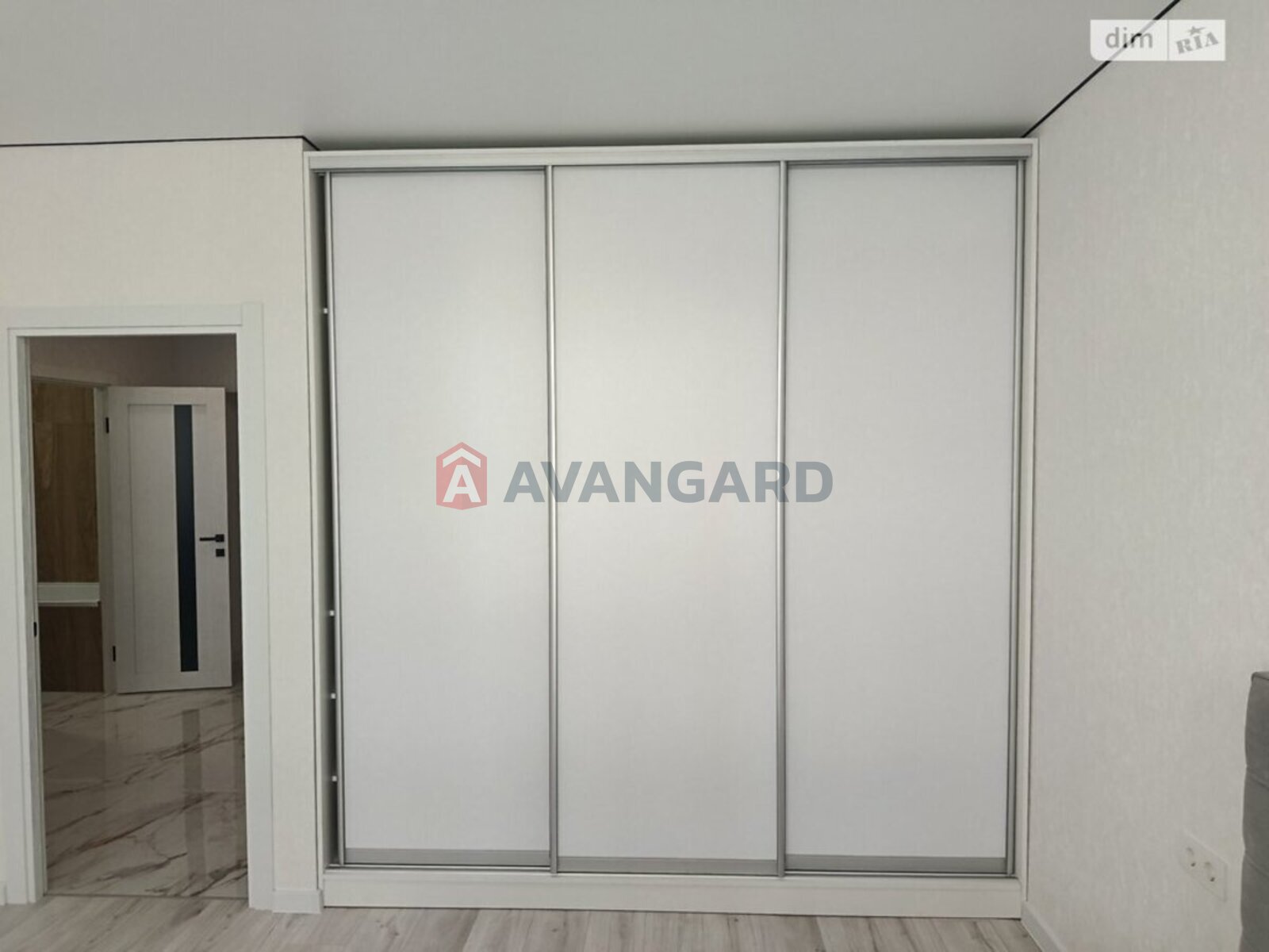 1 ��. ��������, 45/20/10 ��. �., 2/10 ������ ���� 9