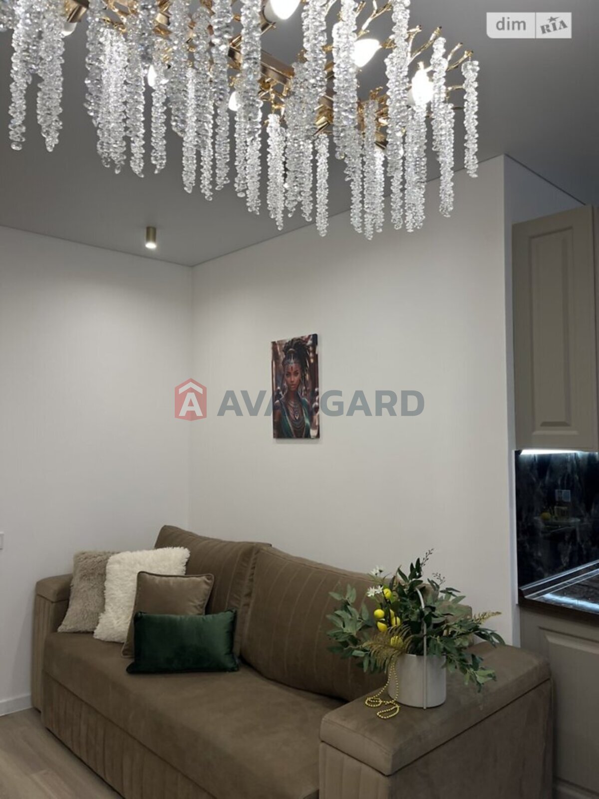 2 ����. ��������, 70/32/26 ��. �., 4/8 ���� ���� 20