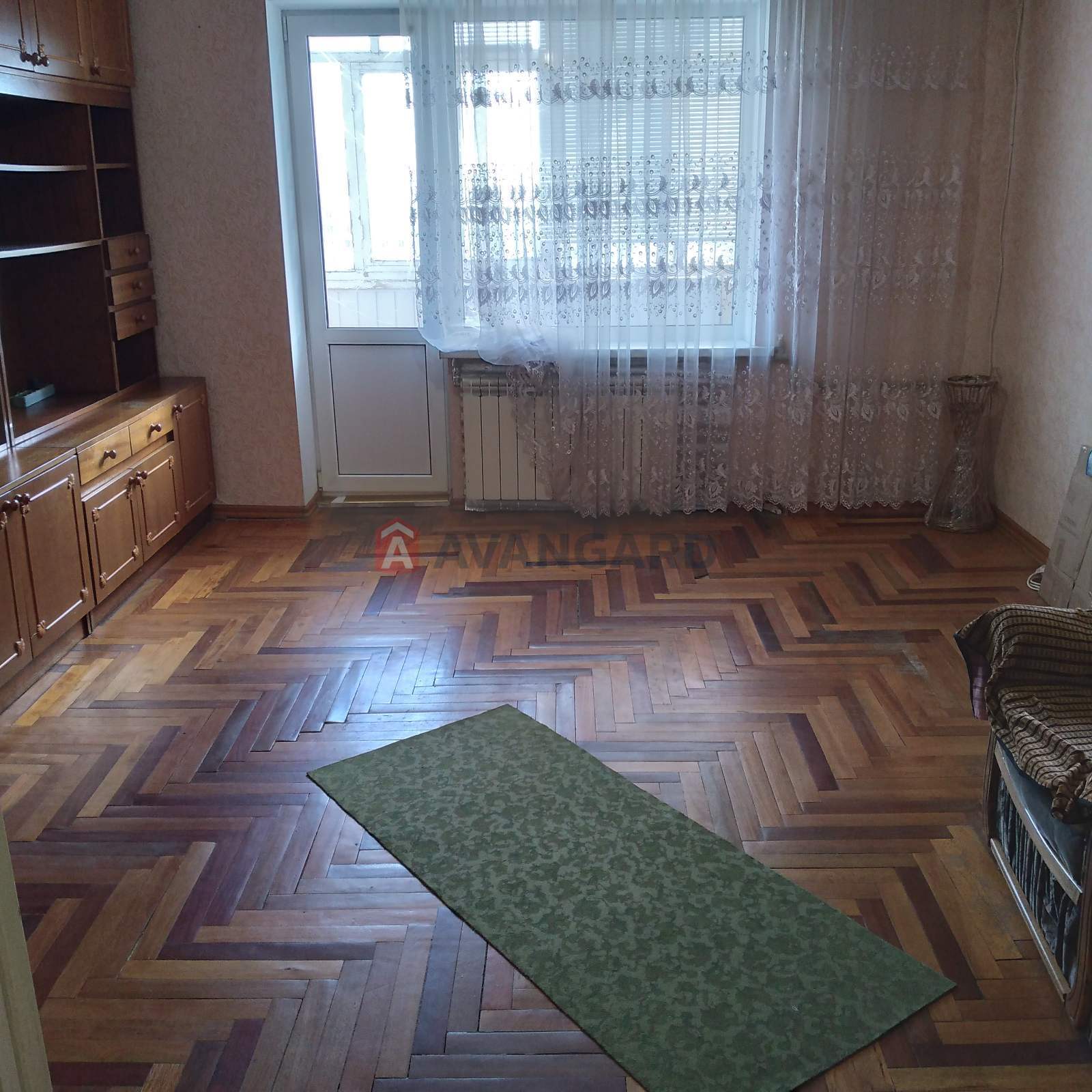 3 . , 64/37/8 . ., 9/9   21