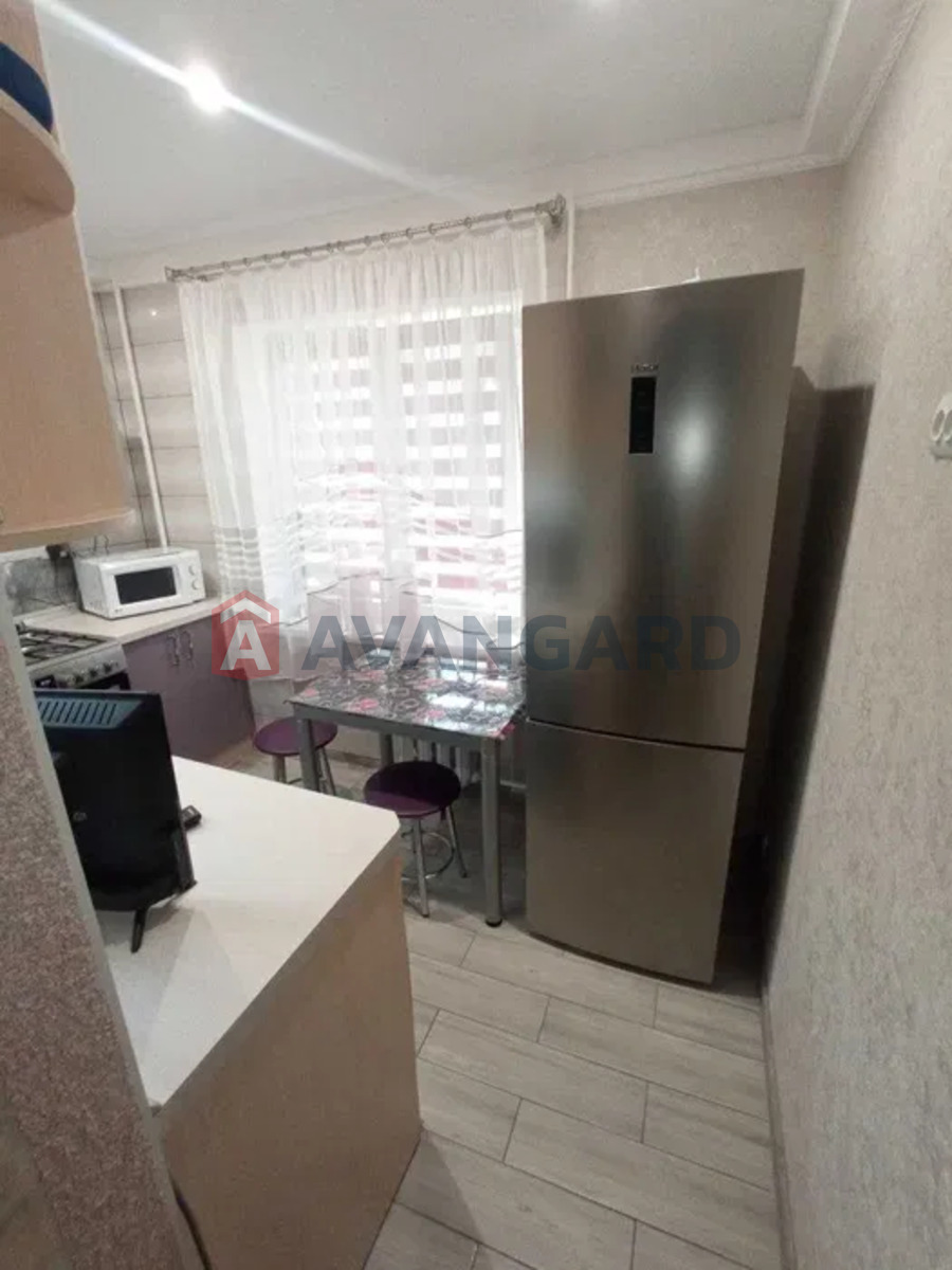 3 ��. ��������, 54/-/6 ��. �., 2/5 ������ ���� 6