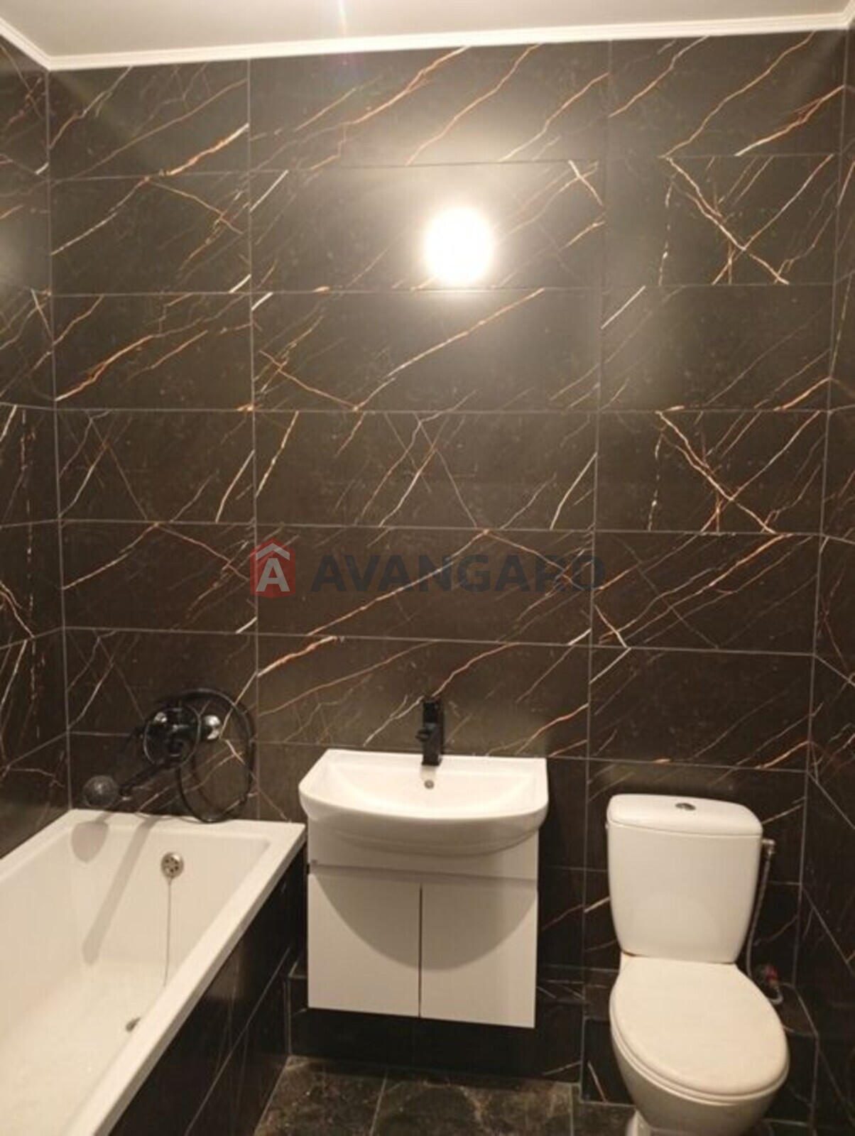 1 ����. ��������, 50/-/19 ��. �., 8/10 ���� ���� 2