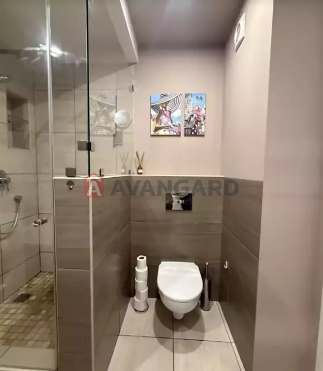 3 . , 70/49/7 . ., 9/9   12