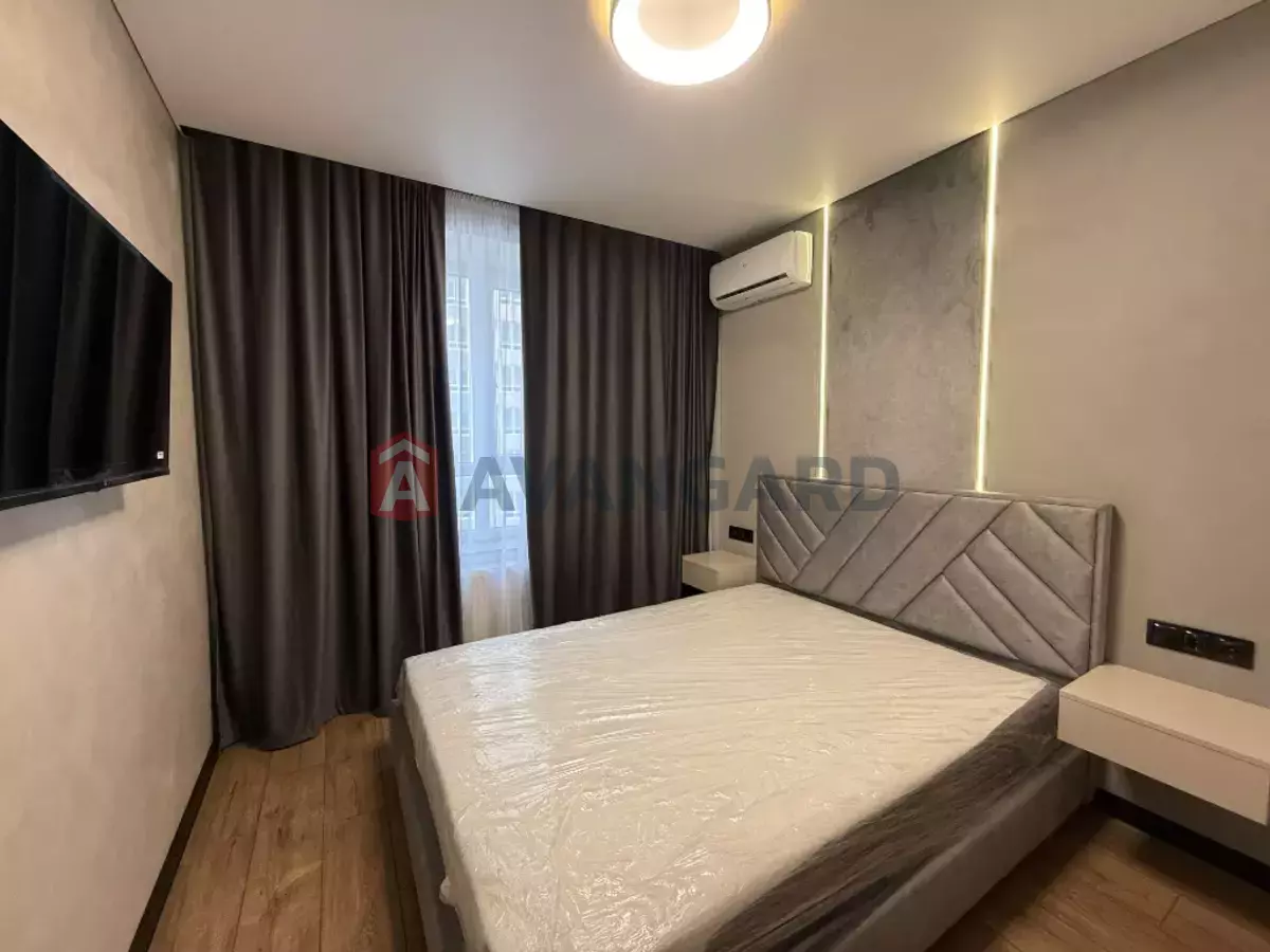 2 ��. ��������, 55/-/20 ��. �., 4/10 ������ ���� 6