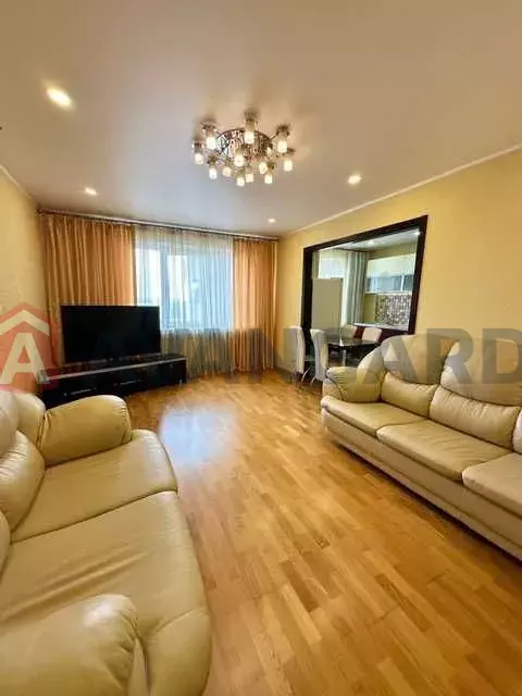 3 ��. ��������, 85/-/12 ��. �., 15/16 ������ ���� 6